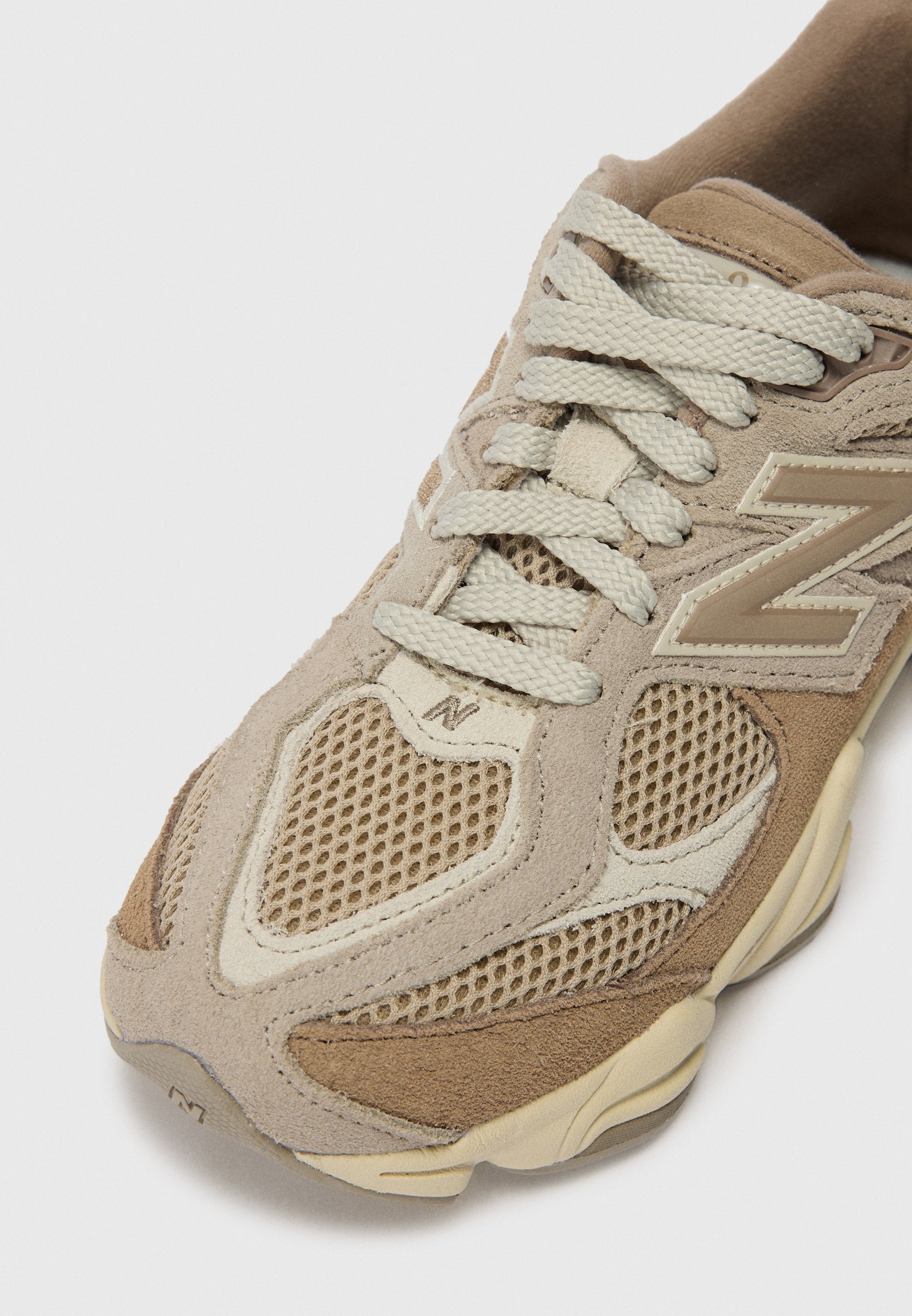 9060 UNISEX - Trainers - mushroom