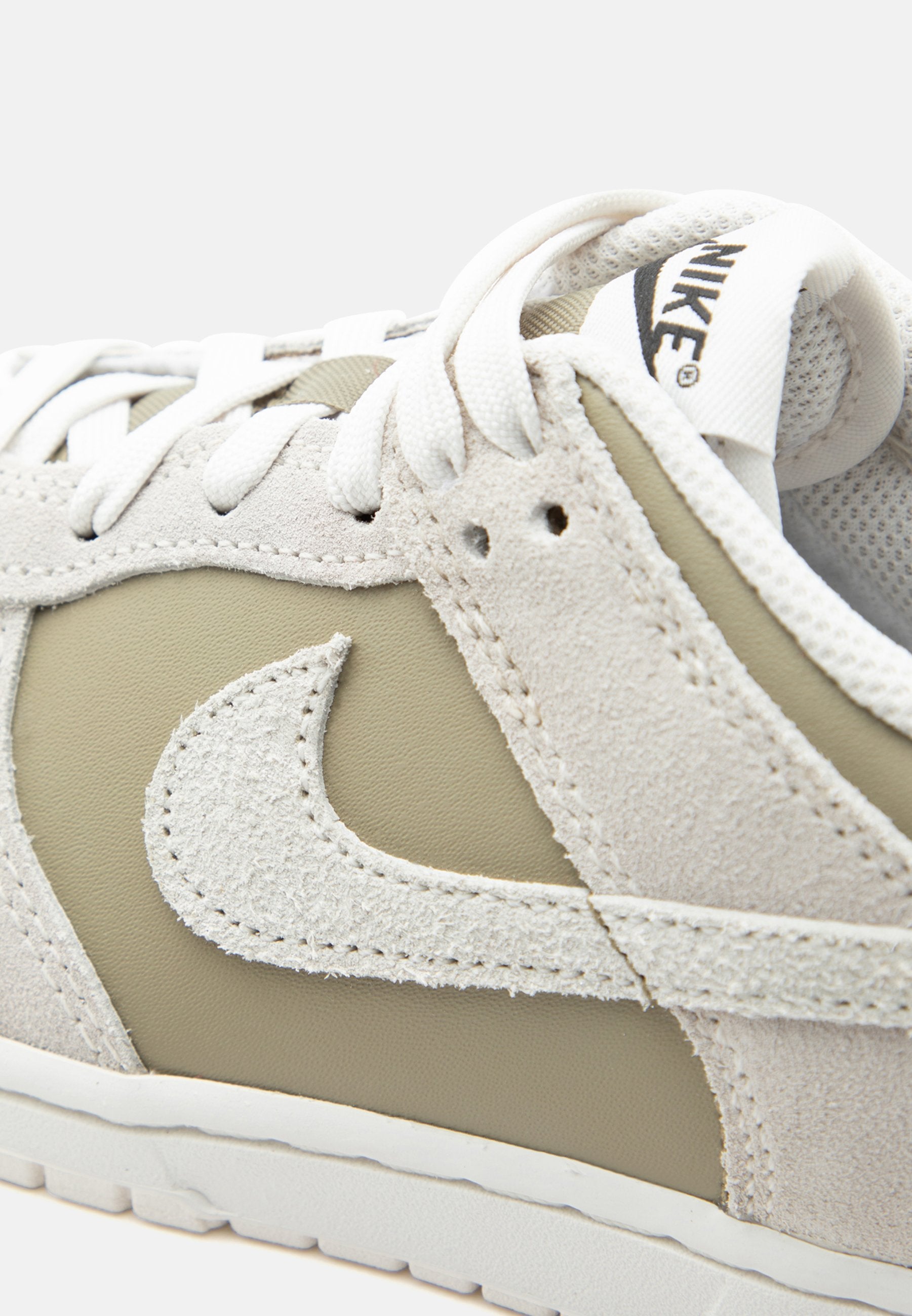 DUNK SE UNISEX - Trainers - neutral olive/sail/phantom/black