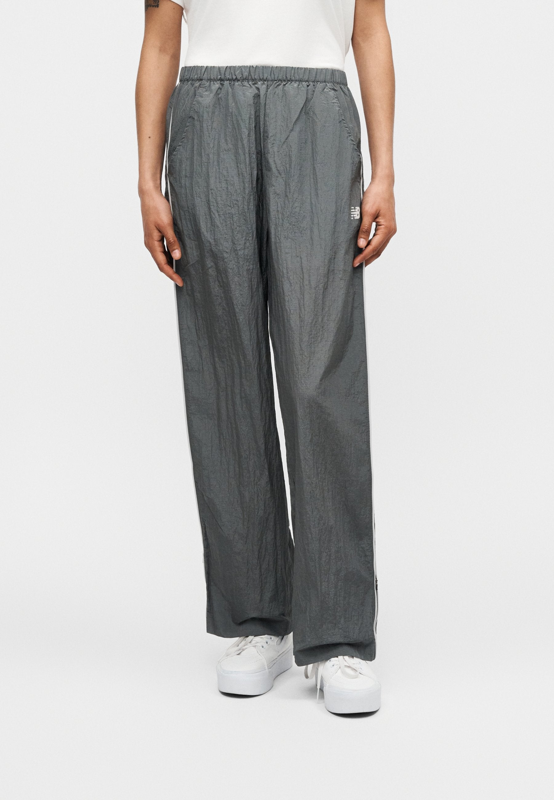 SPORT LEGACY - Tracksuit bottoms - castlerock