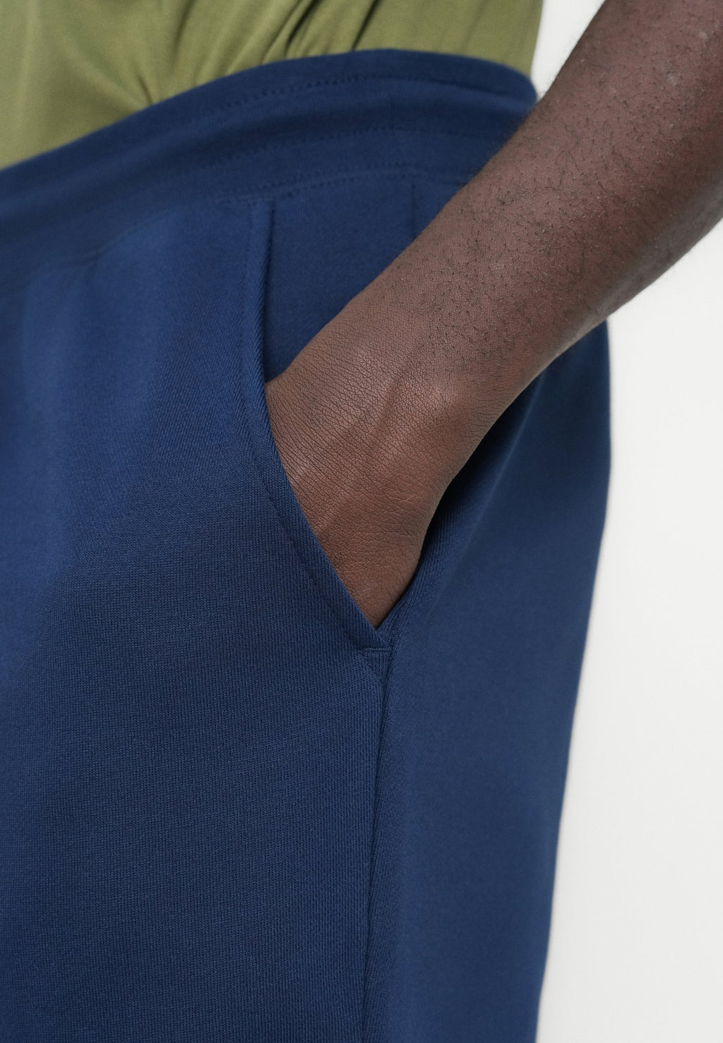 LOGO TERRY SWEAT SHORTS - Shorts - navy