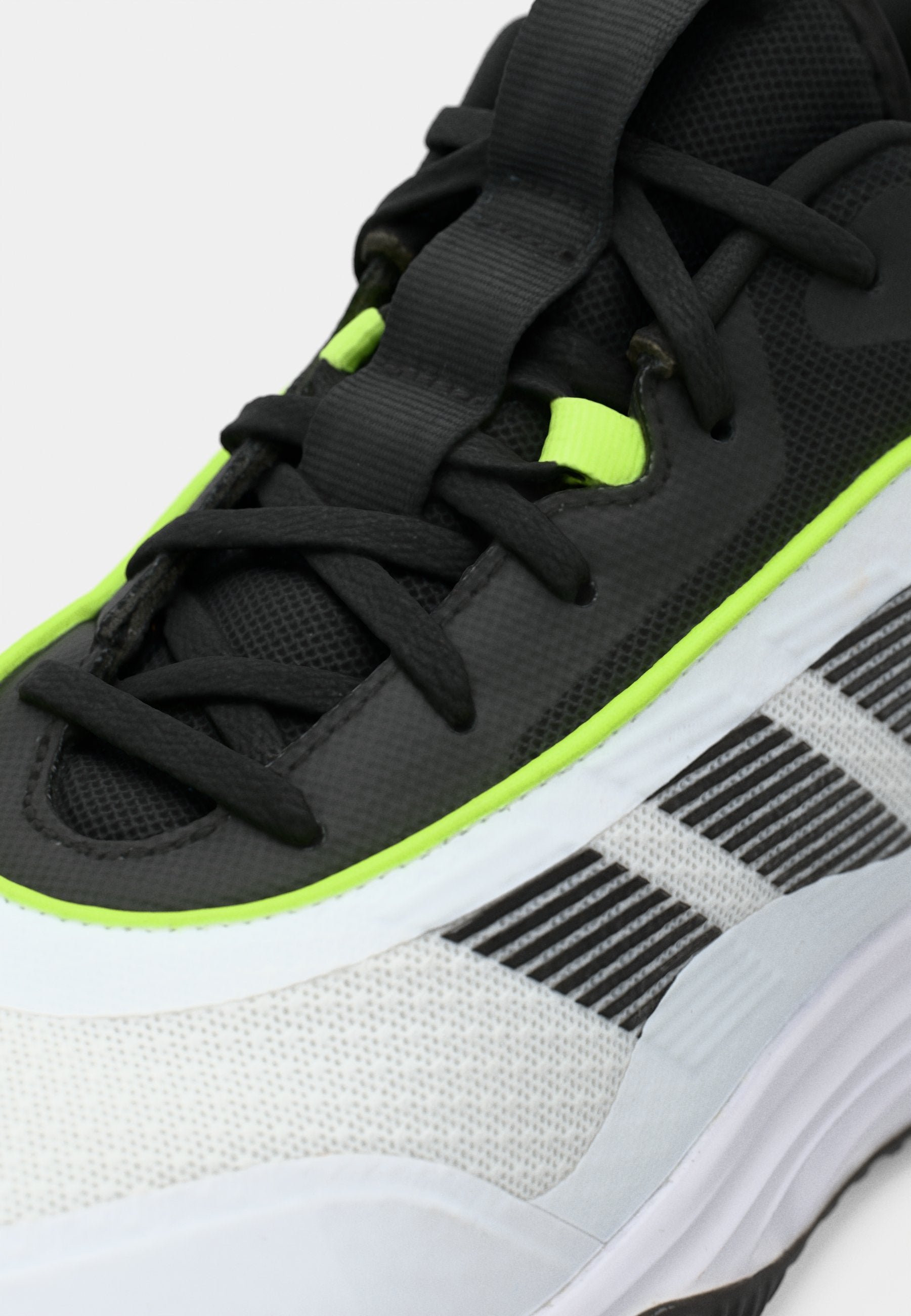 OWNTHEGAME 3.0 UNISEX - Basketball shoes - footwear white/core black/lucid lemon