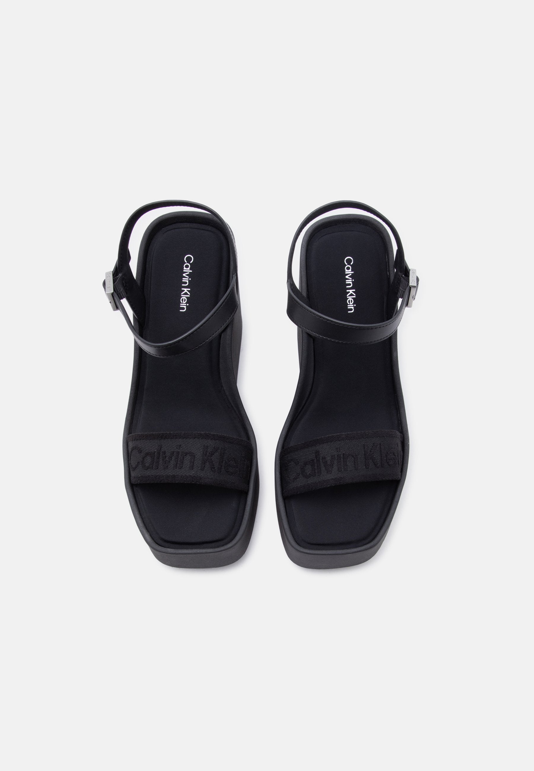 Platform sandals - triple black
