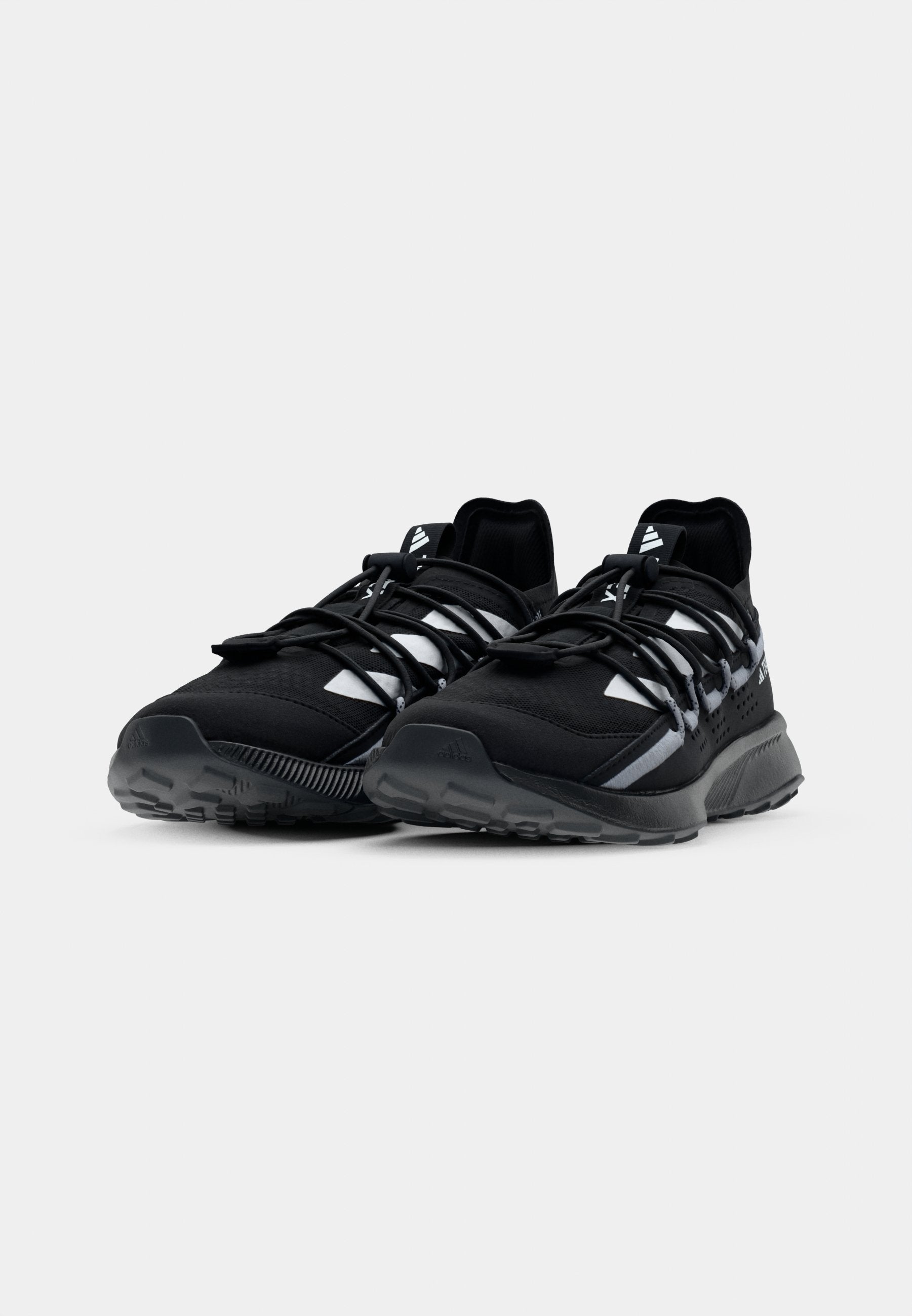VOYAGER 21 TRAVEL - Hiking shoes - core black chalk white grey two