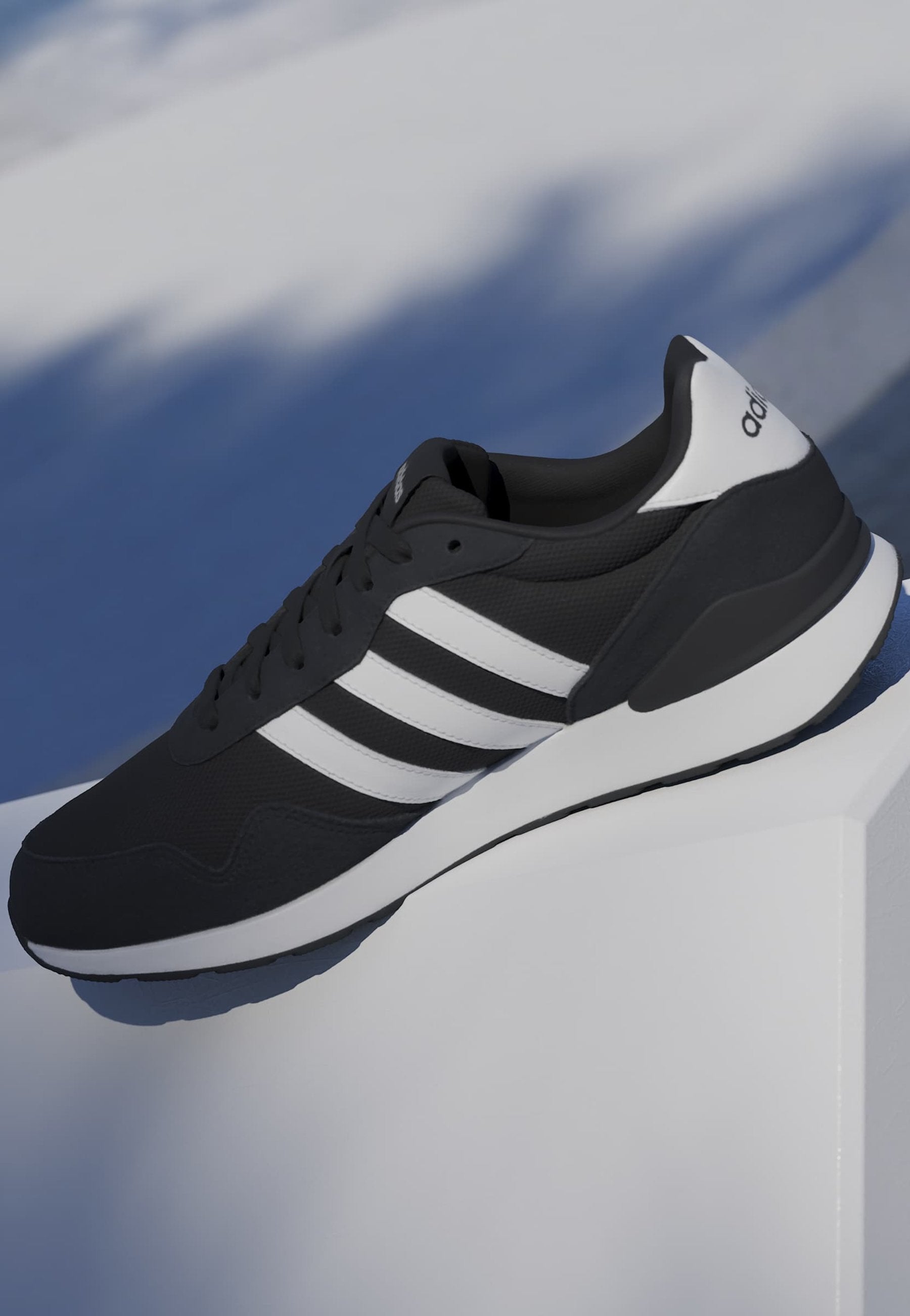 Trainers - core black cloud white core black