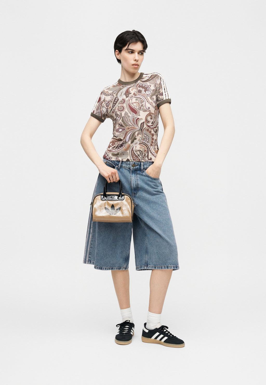 JORTS - Denim shorts - worn blue denim