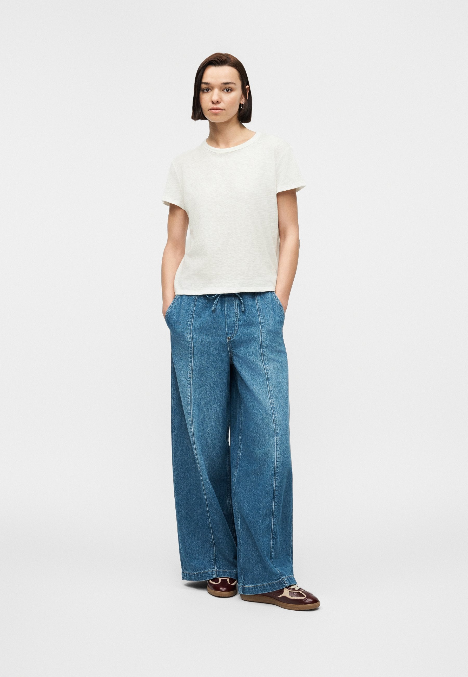 TEE - Basic T-shirt - white