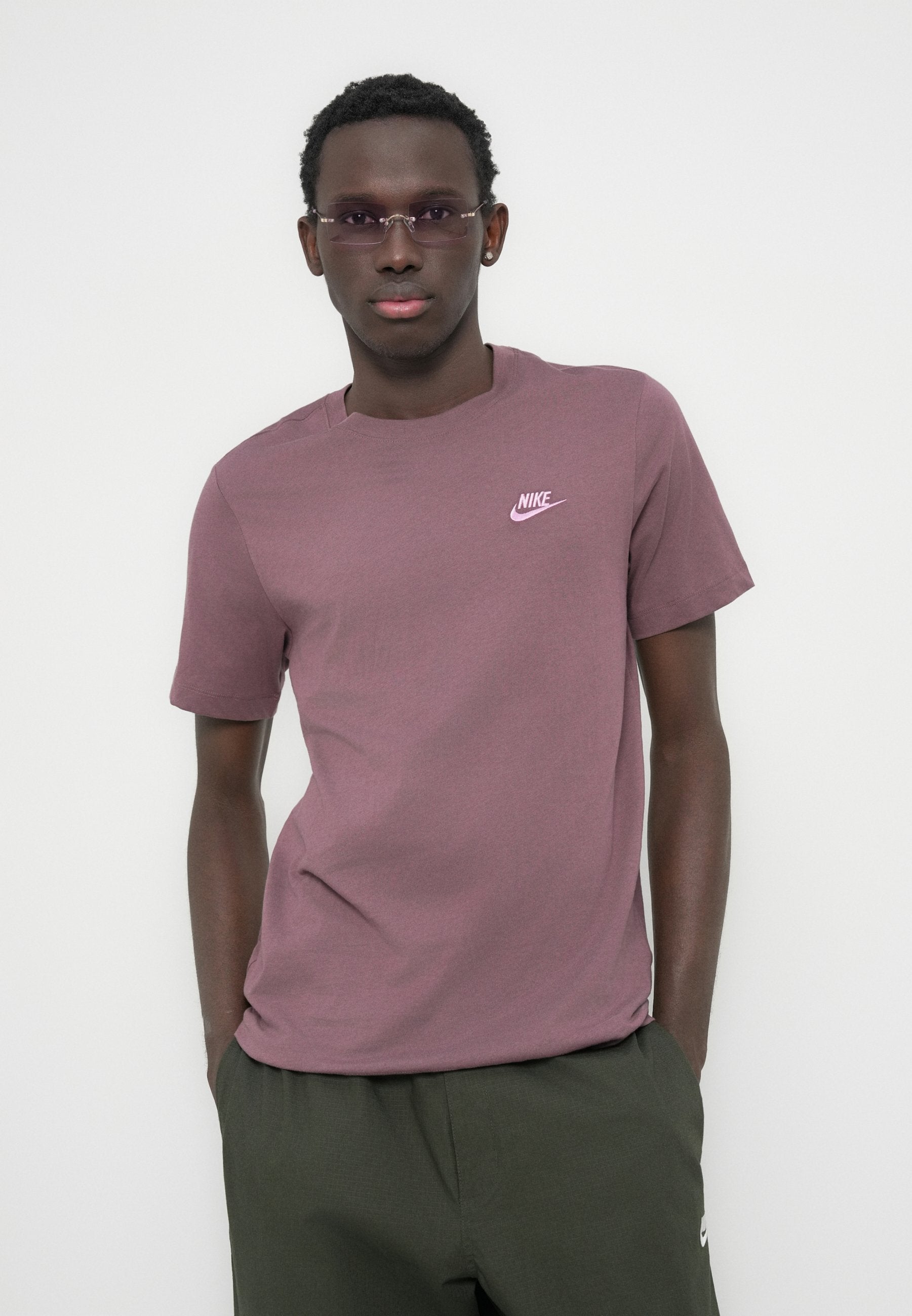 CLUB TEE - Basic T-shirt - berry
