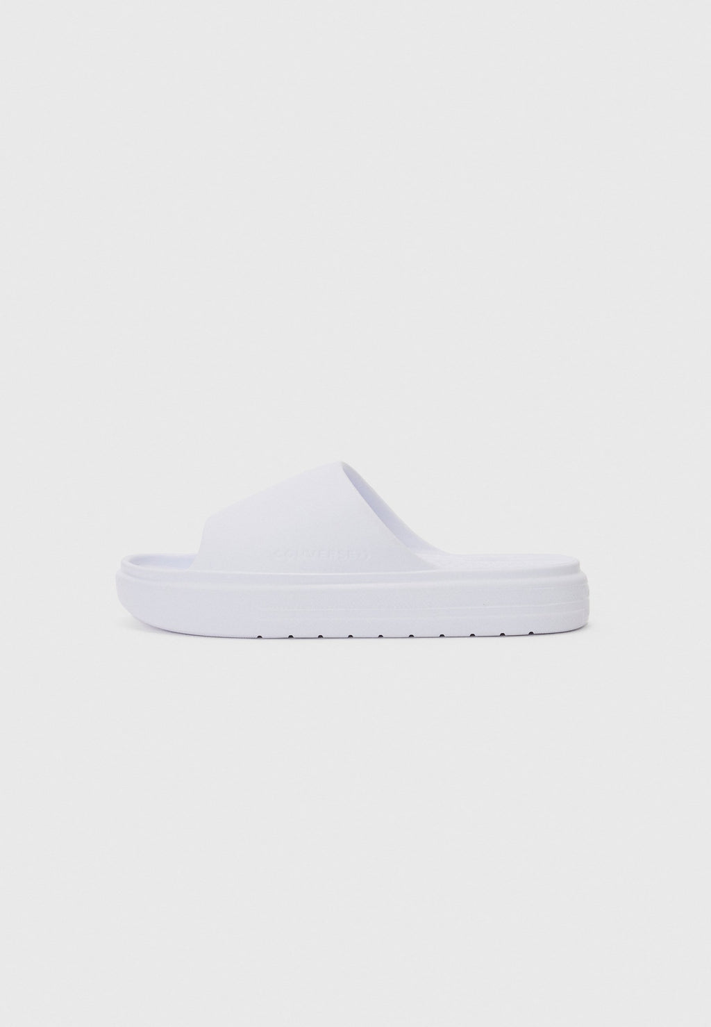 ESSENTIAL UNISEX - Slippers - white