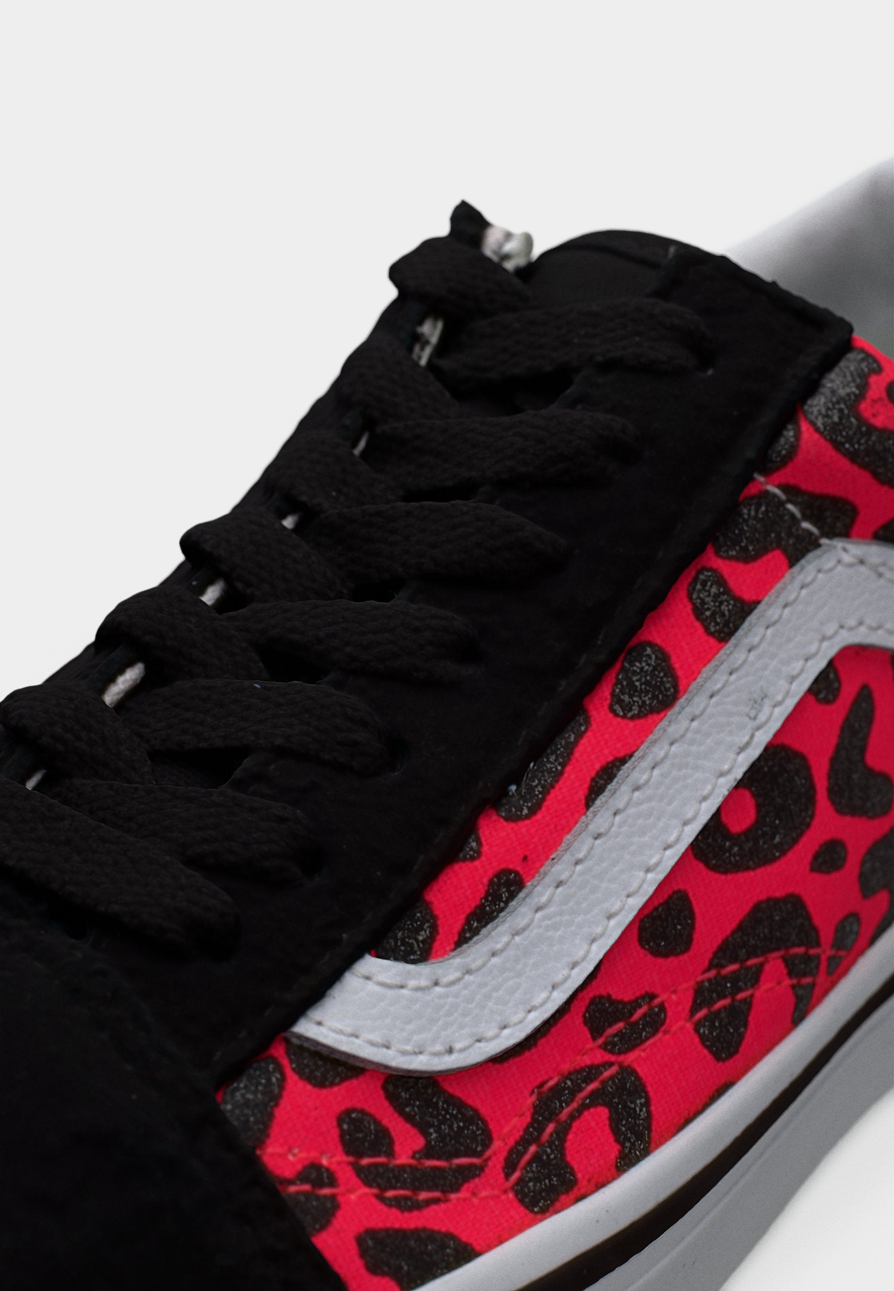 OLD SKOOL UNISEX - Trainers - diva pink