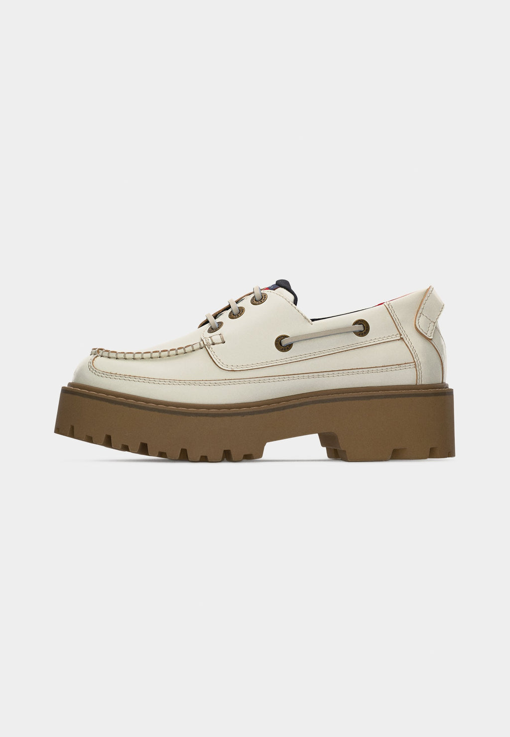 ARCHIVE LEATHER CHUNKY CLEAT BOAT SHOES - Boat shoes - ivory