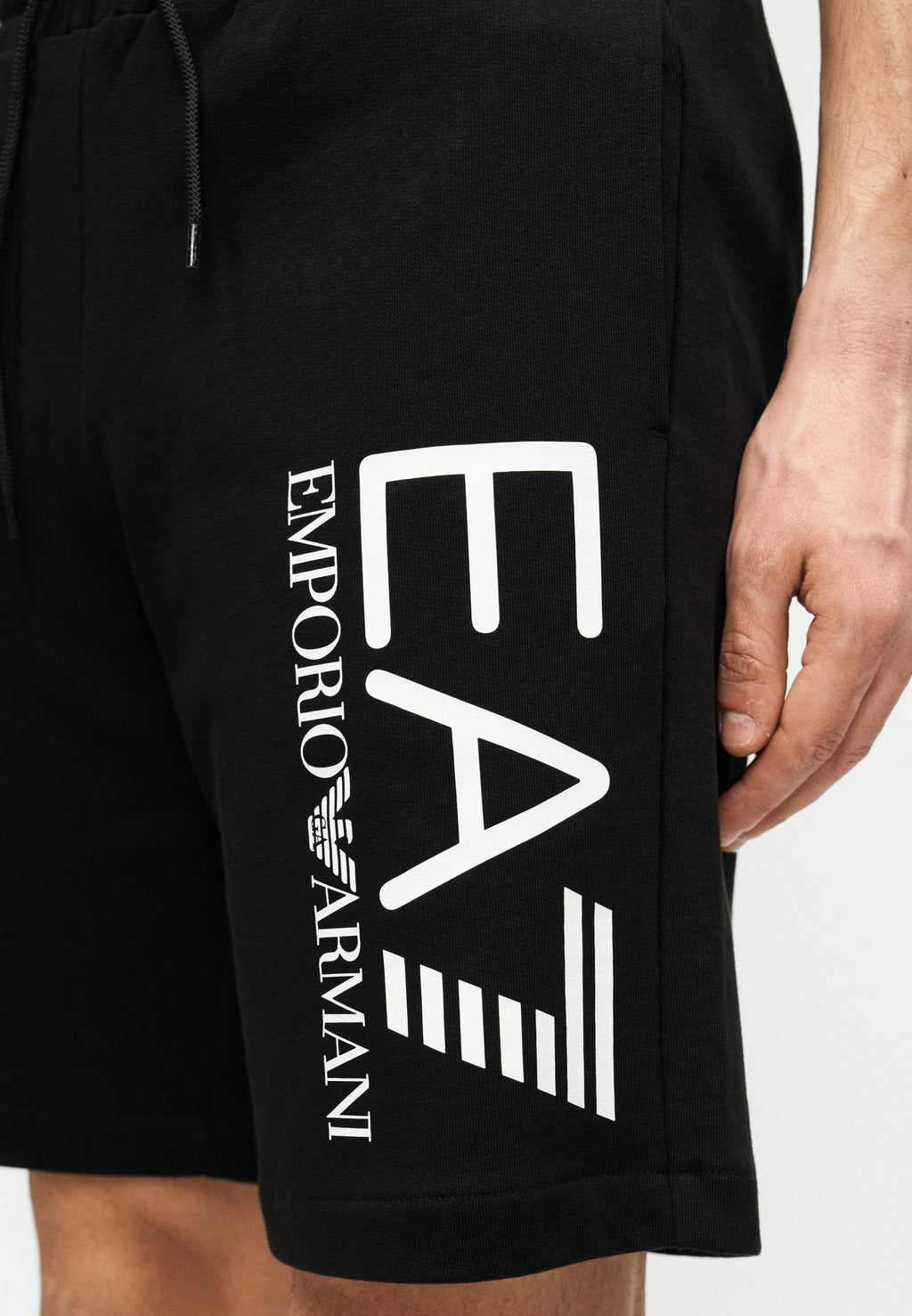 TRAIN CORE  - Shorts - black