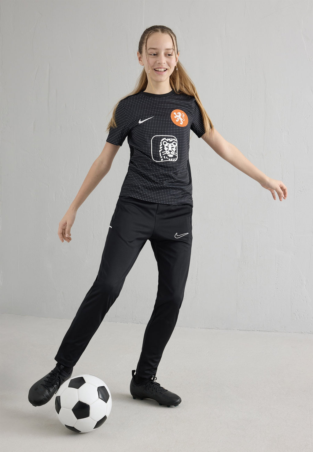 ACADEMY UNISEX - Tracksuit bottoms - black/white