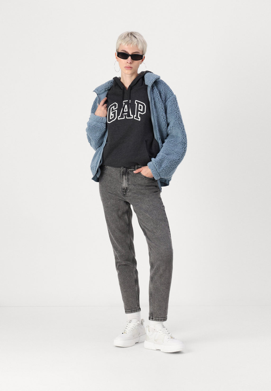 HERITAGE - Hoodie - charcoal heather