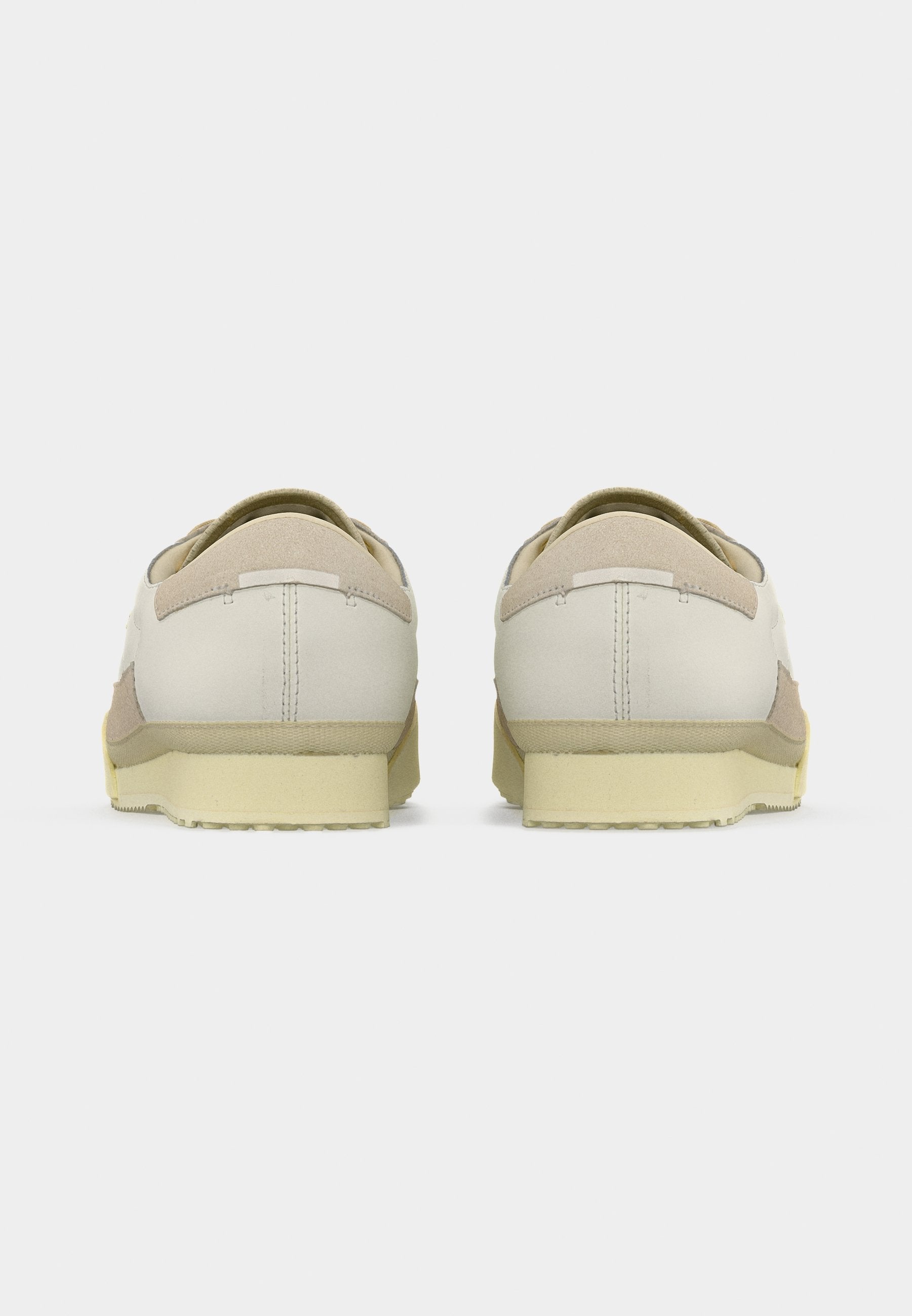 AURA 126 - Trainers - off white/light yellow
