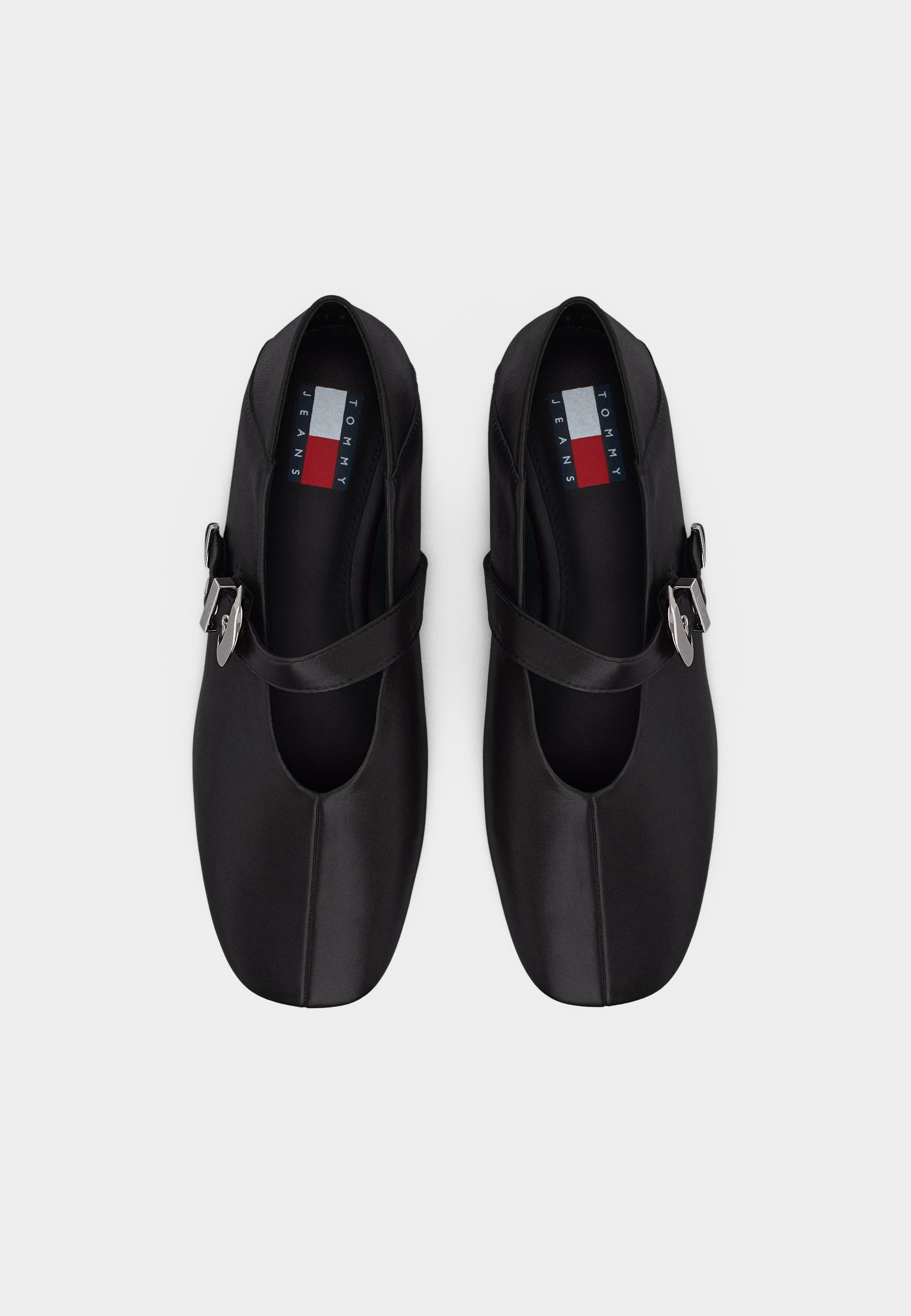 Ankle strap ballet pumps - black