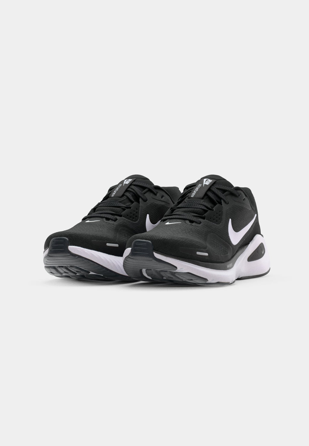 W NIKE STRUCTURE 26 - Chaussures de running sur route - black/white/cool grey/metallic silver