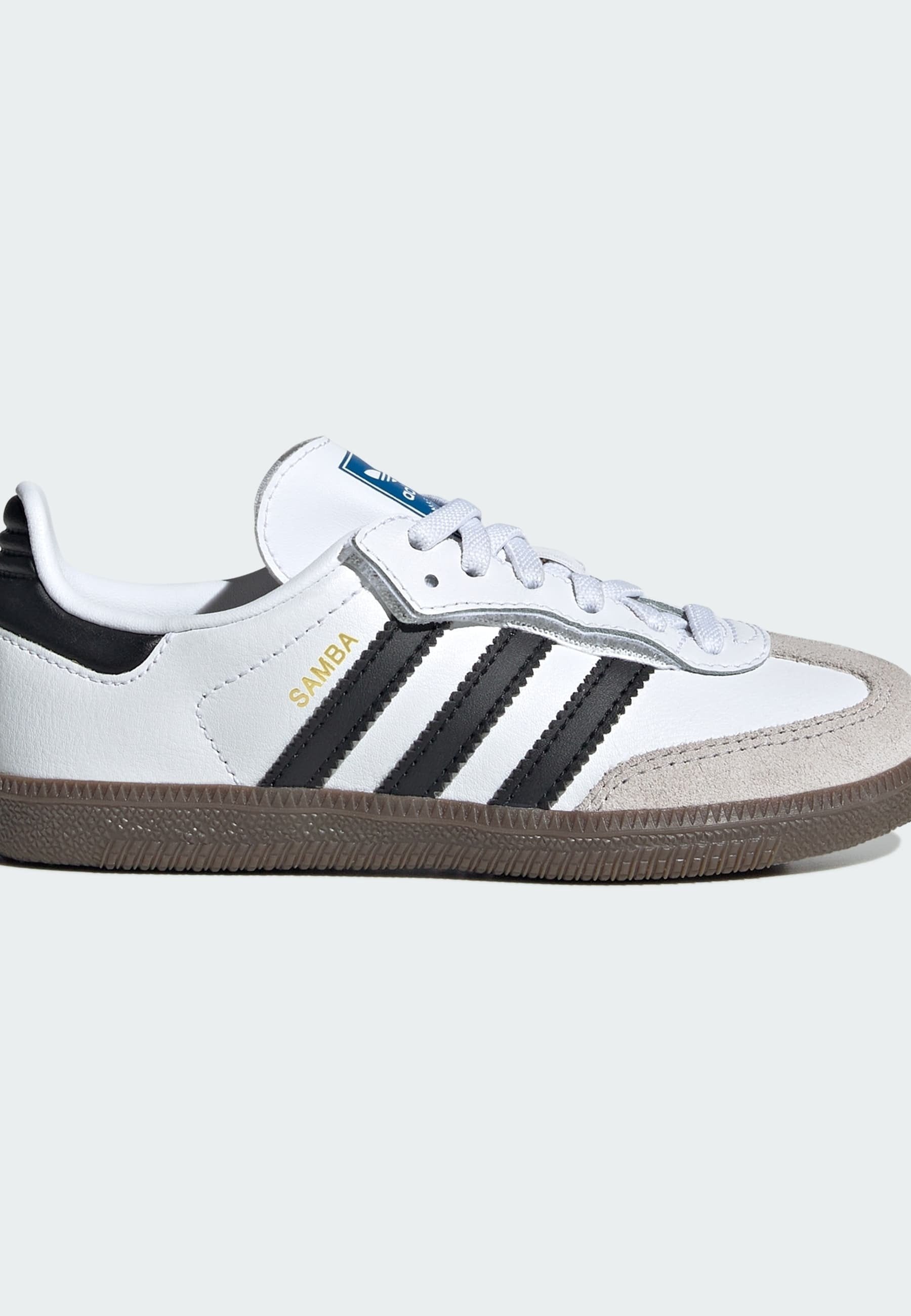Trainers - cloud white core black gum