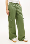 LOW RISE STRAIGHT WIDE LEG CARGO TROUSERS - Cargo trousers - bay leaf