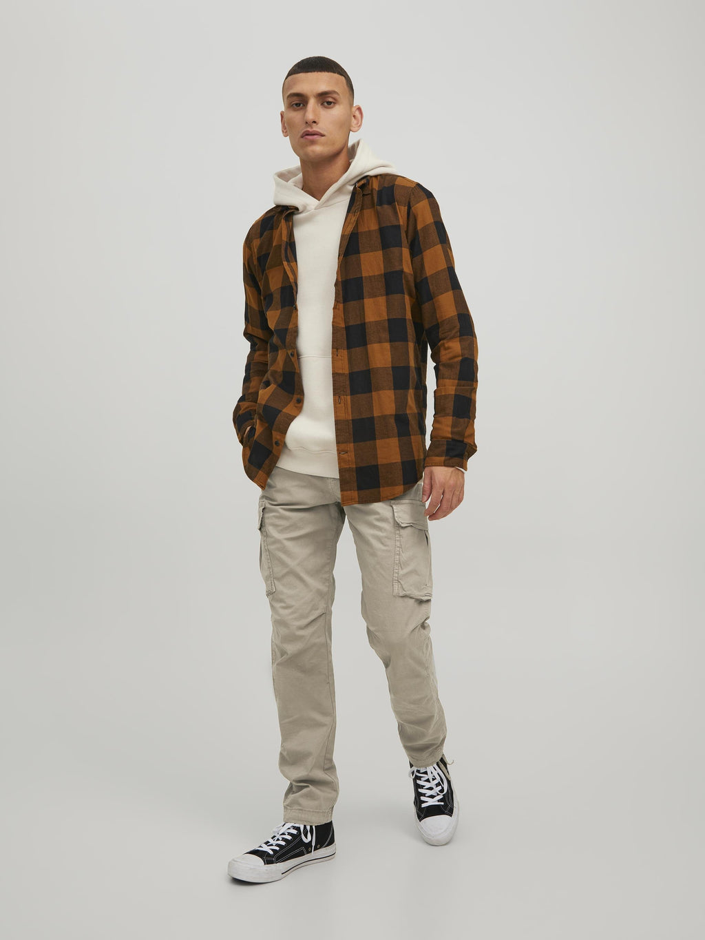 JPSTACE JJTUCKER AMA TAPERED FIT - Pantalon cargo - Marron