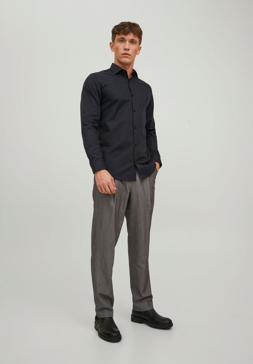 JPRBLAPARKER SHIRT L/S NOOS - Formal shirt - black
