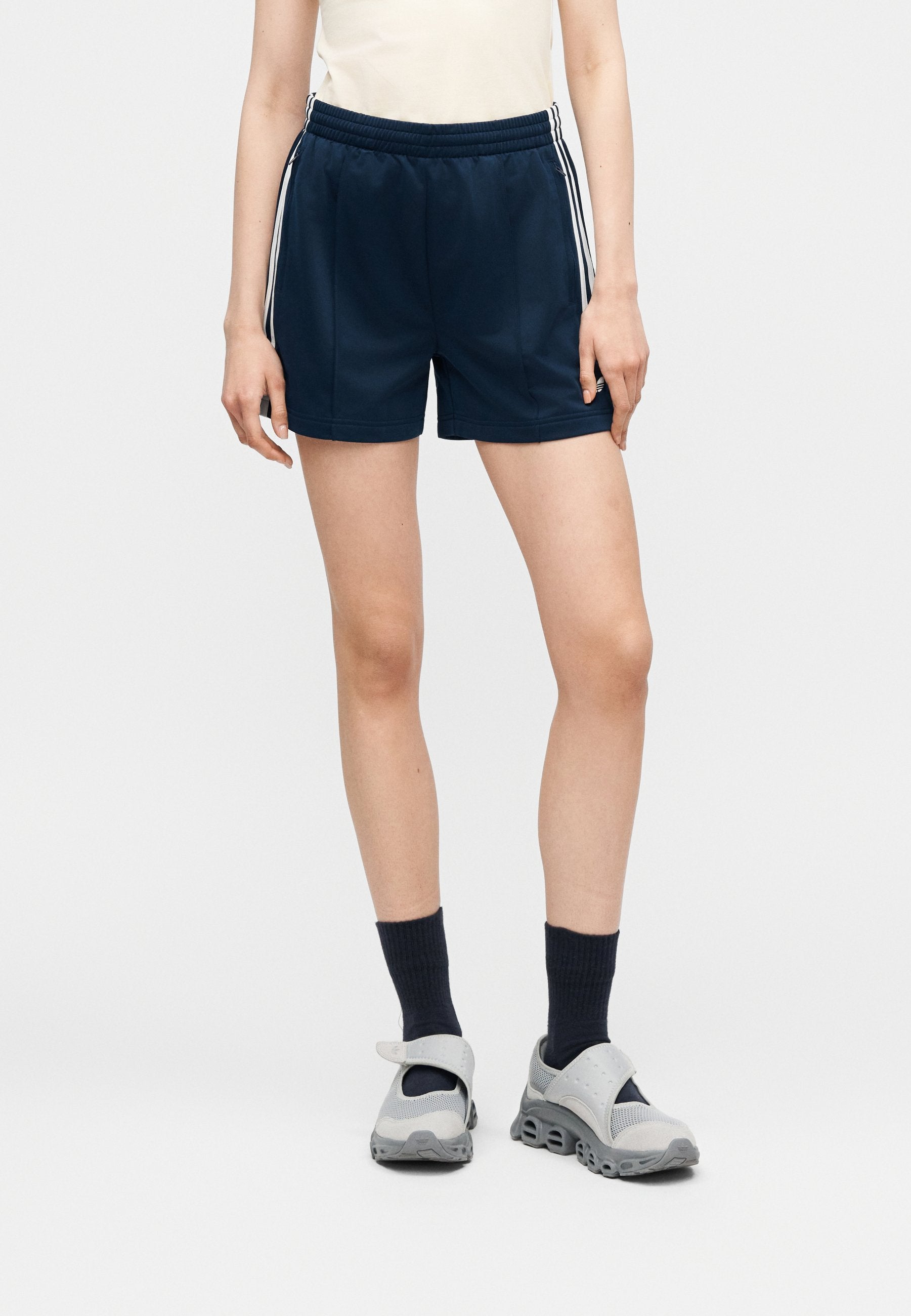 FIREBIRD CLASSIC - Shorts - night indigo/white