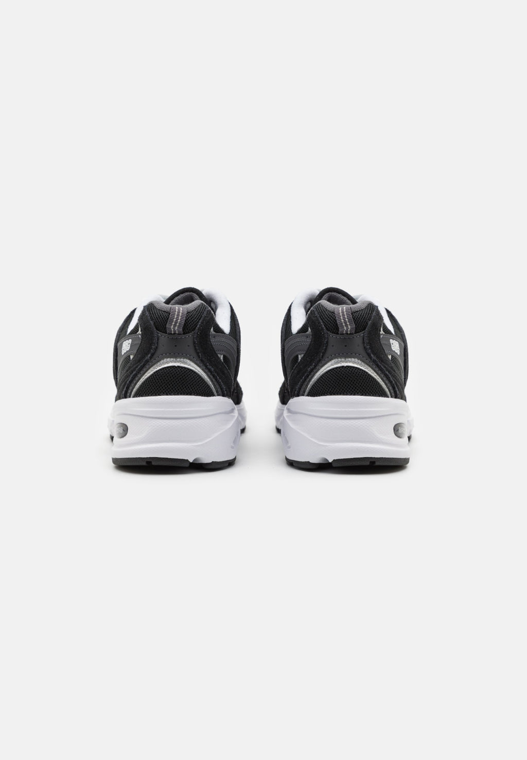 Trainers - black
