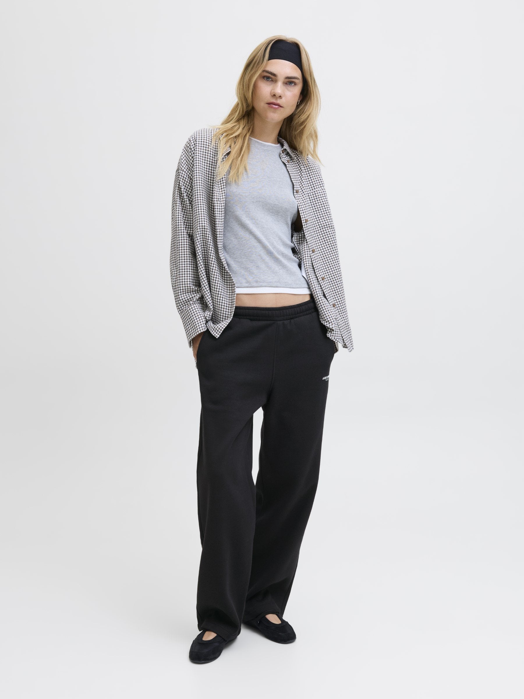 JXSTUDIO - Tracksuit bottoms - black/bright white