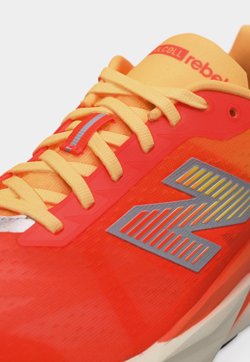 REBEL V5 - Road running shoes - tangerine heat