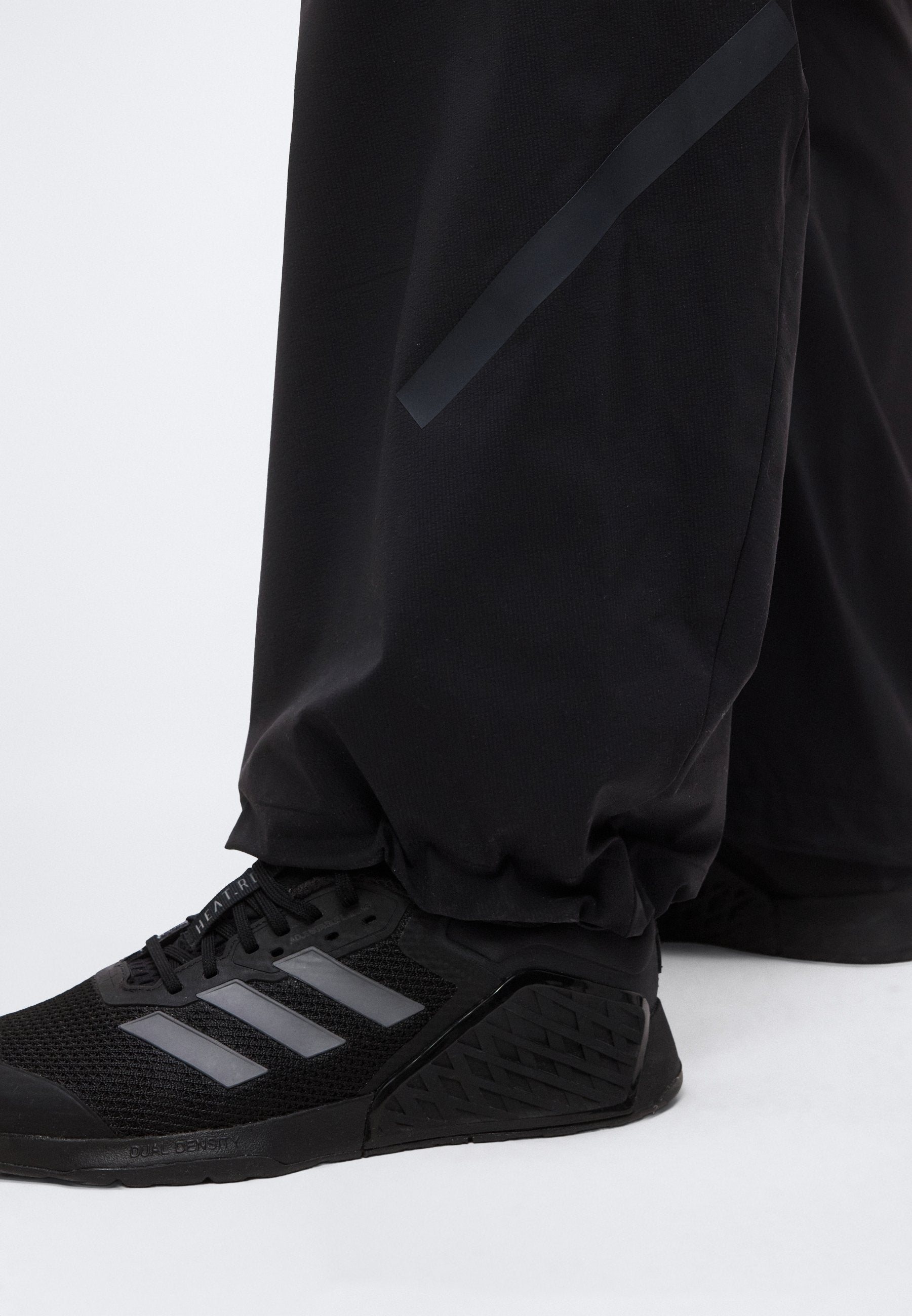 Z.N.E. - Tracksuit bottoms - black