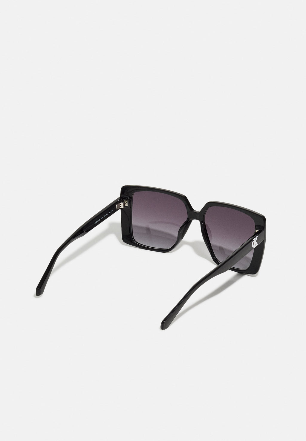 Sunglasses - black