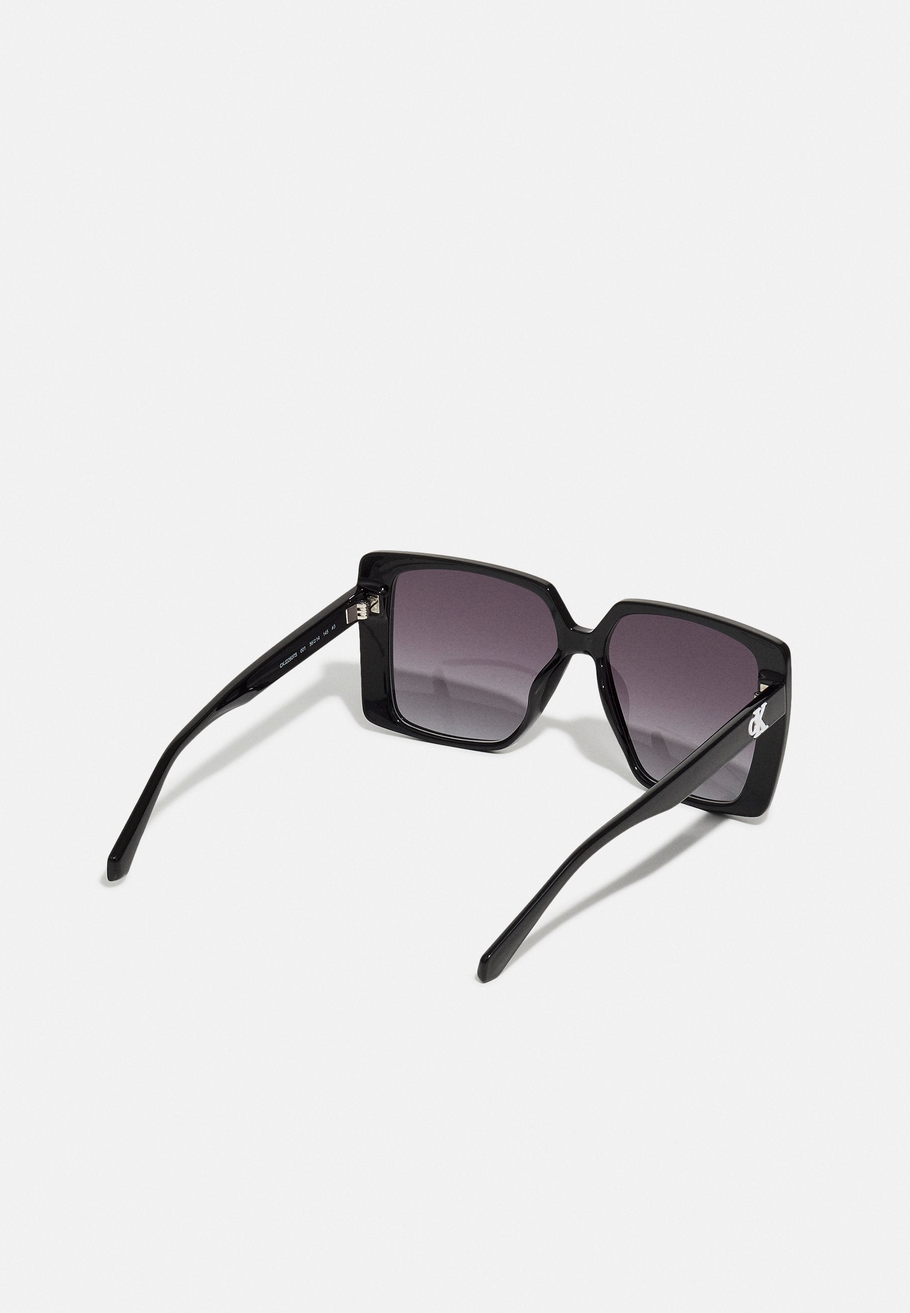 Sunglasses - black