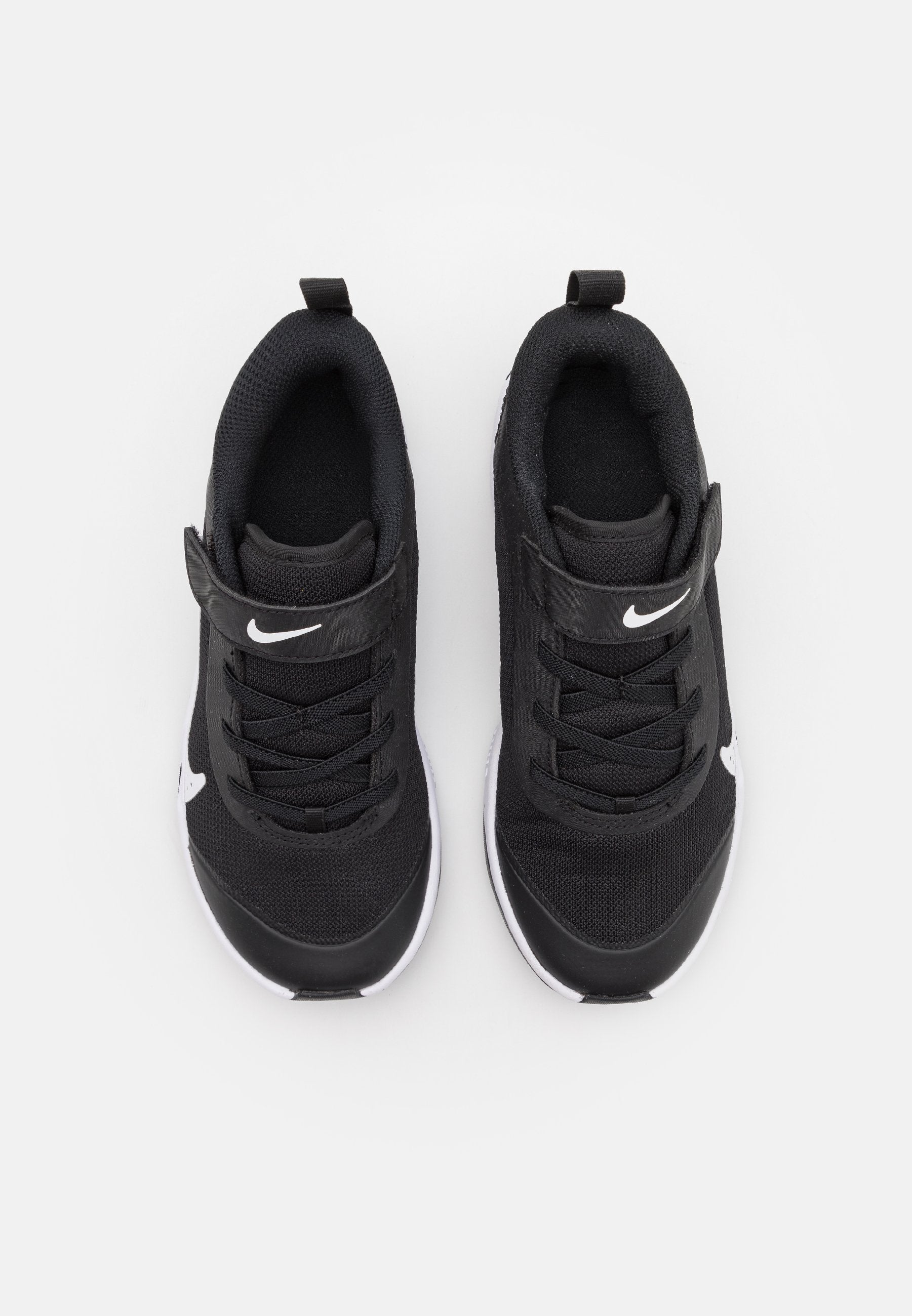 OMNI MULTI COURT UNISEX - Road running shoes - black/white