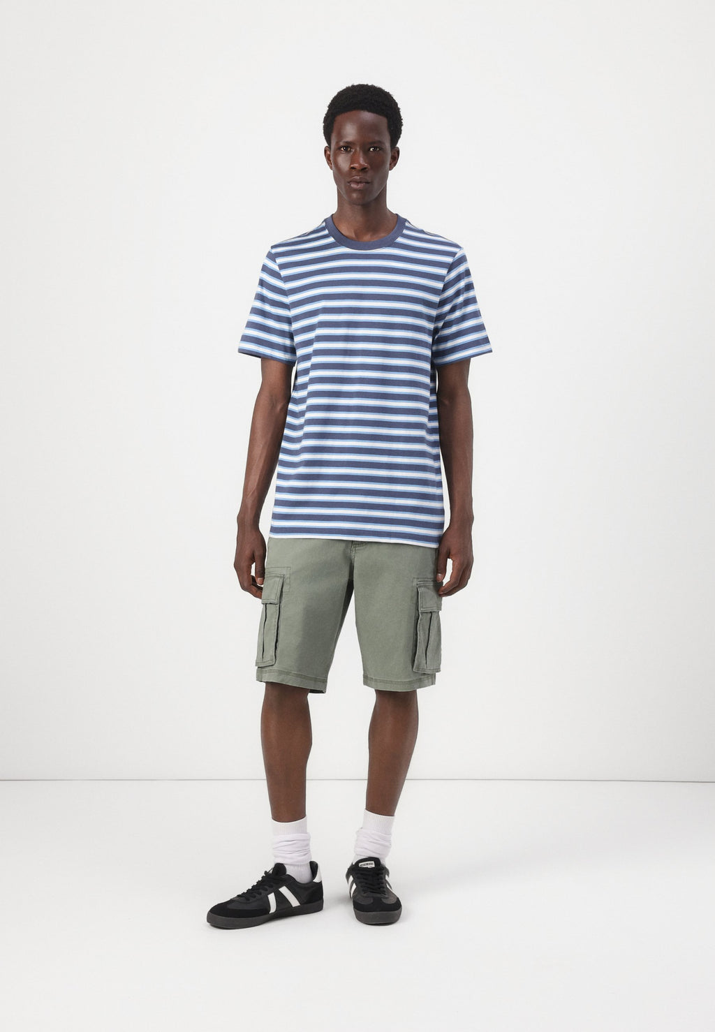 Shorts - mesculen green