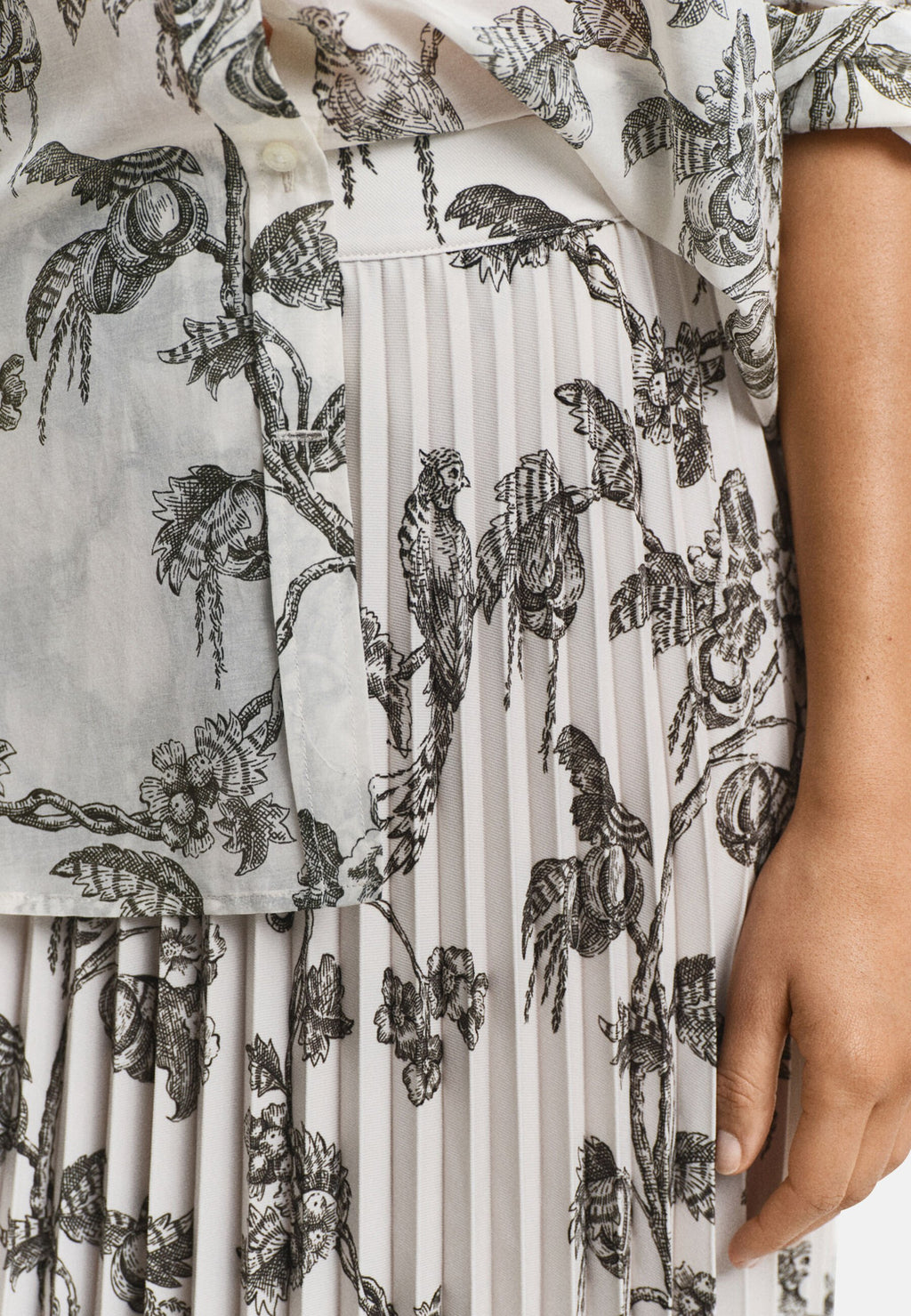 MIDI TREE PRINT  - Pleated skirt - green lagoon