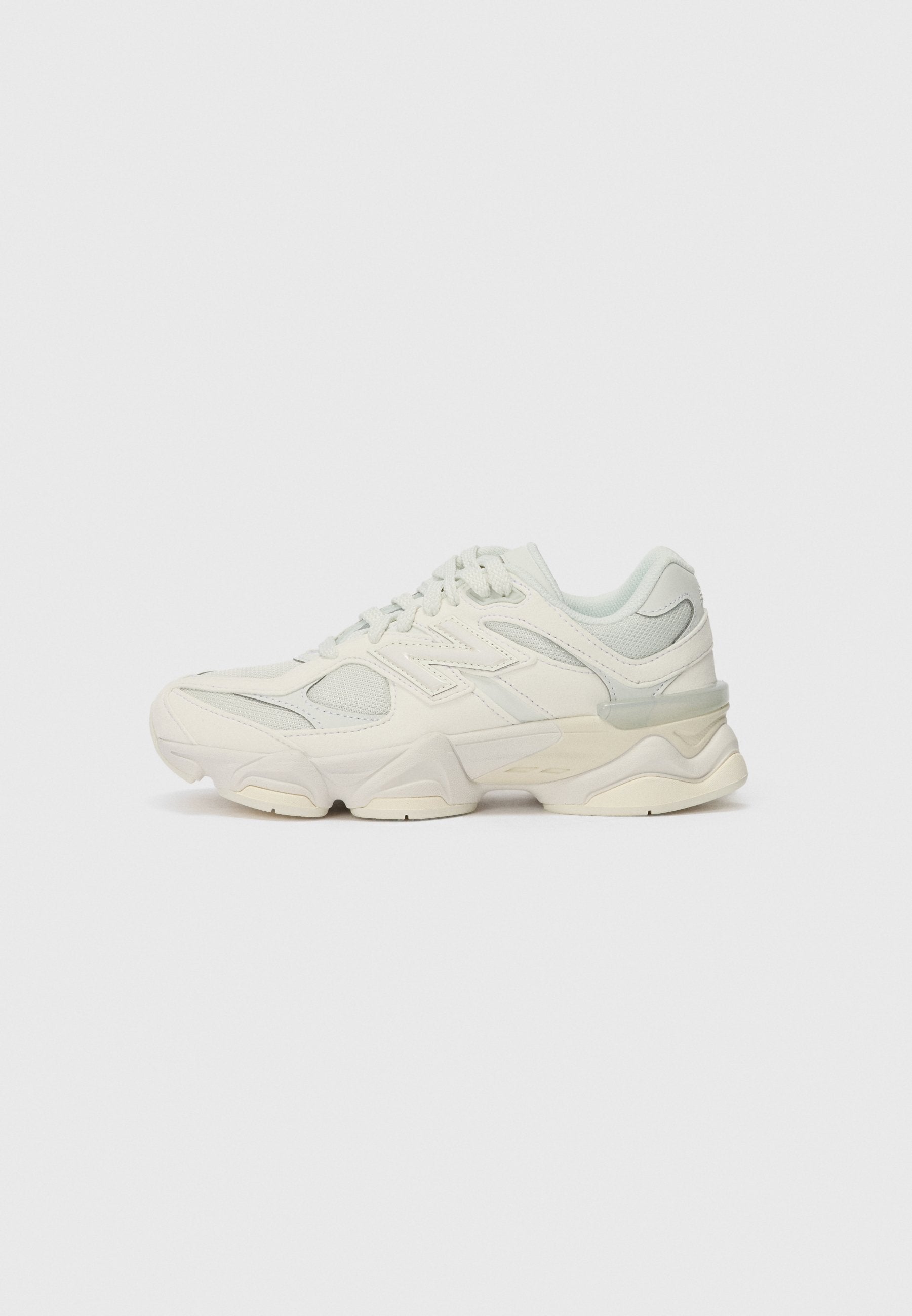 9060 UNISEX - Trainers - reflection