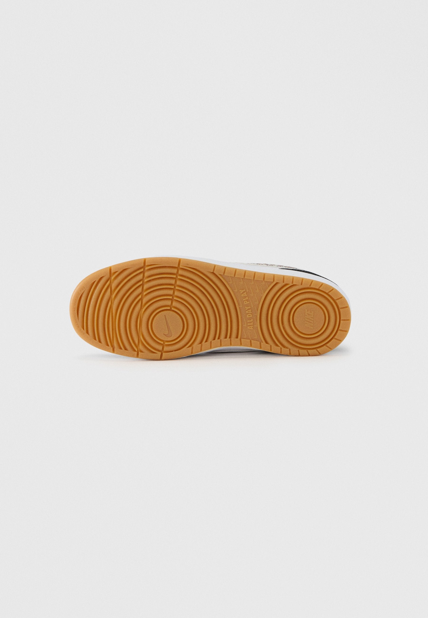 COURT BOROUGH LOW - Trainers - black/white/gum/med brown