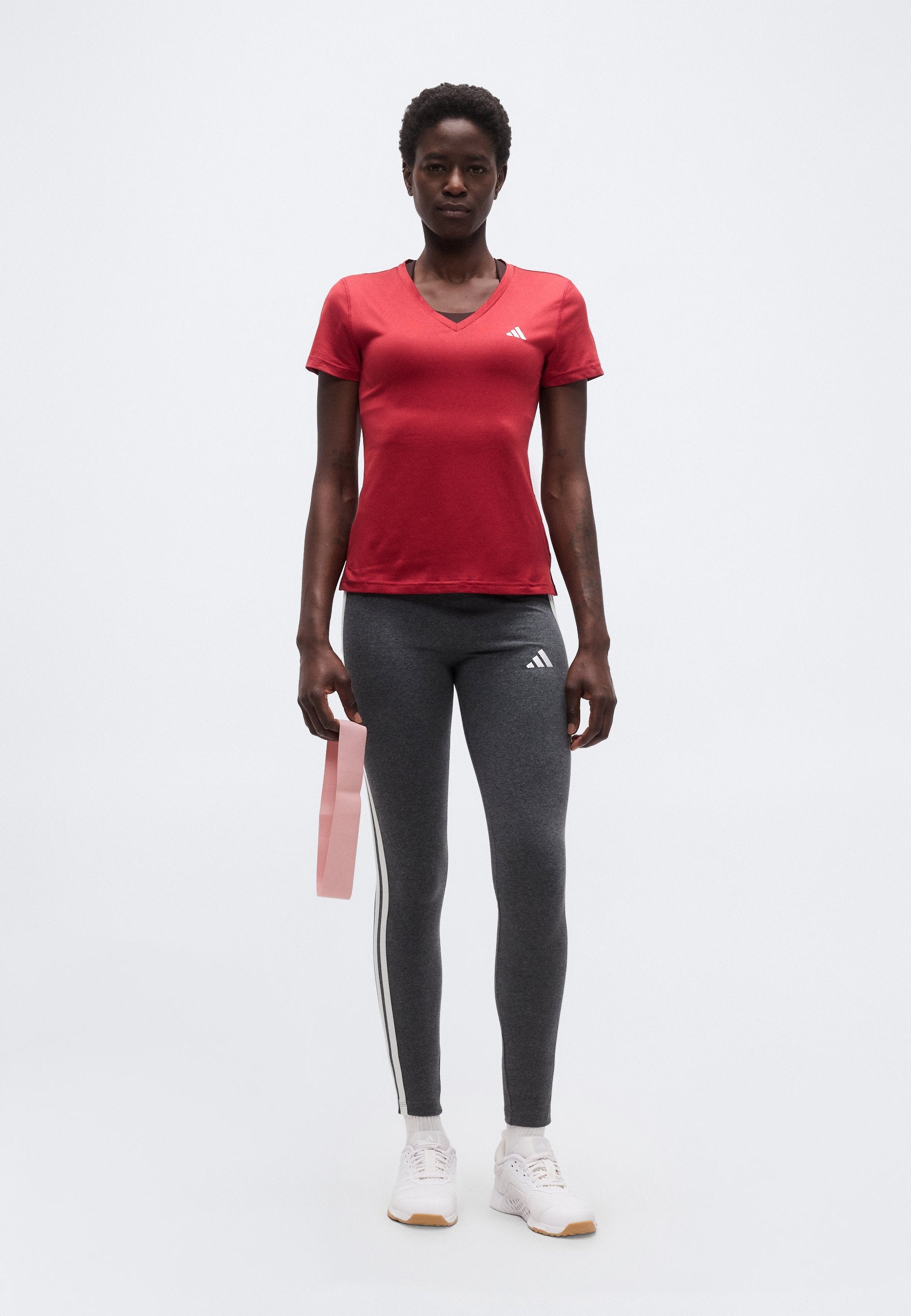 WORKOUT ESSENTIALS V-NECK T-SHIRT - Sports T-shirt - active maroon