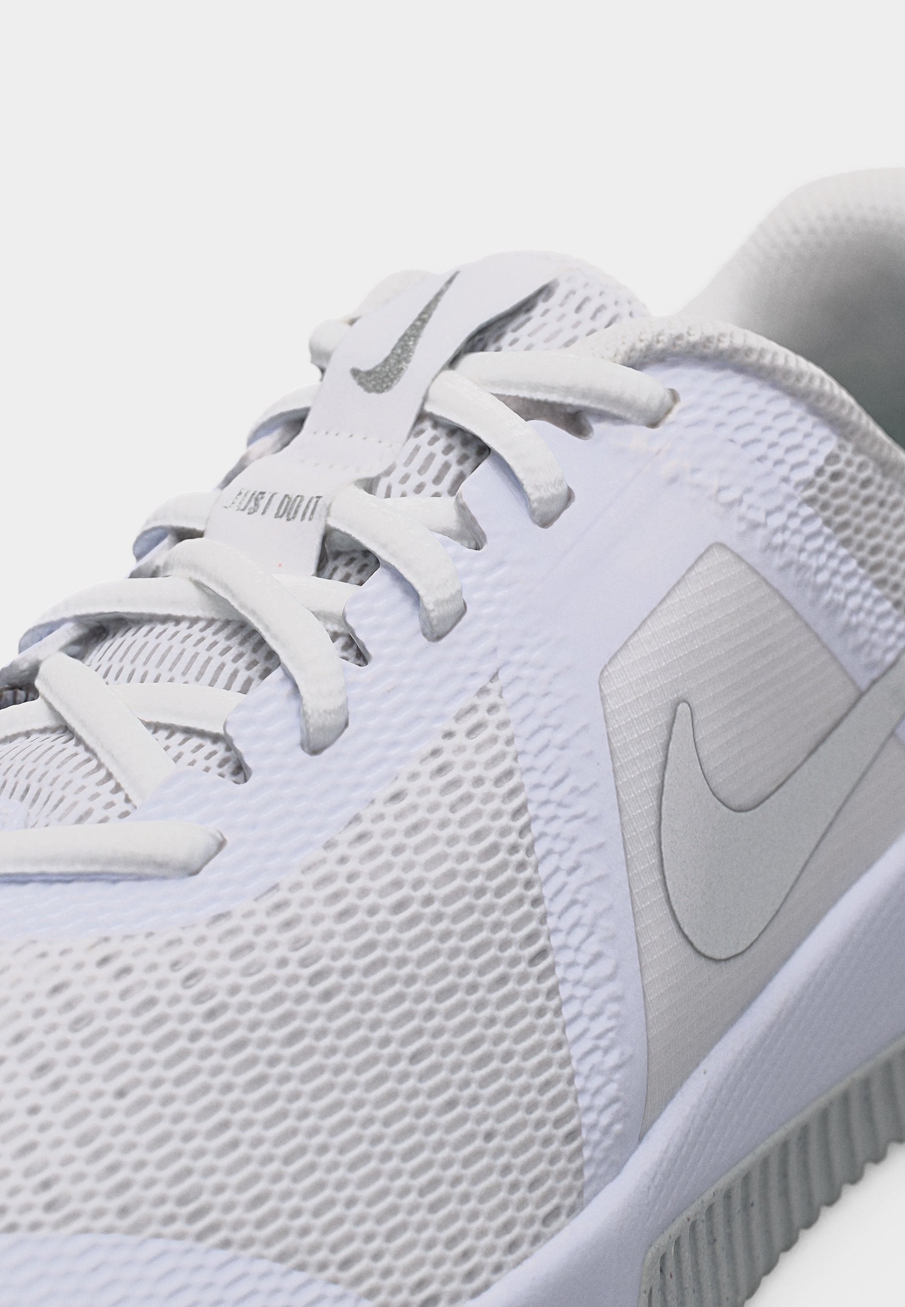 MC 3 - Training shoe - white/metallic platinum-coloured/photon dust