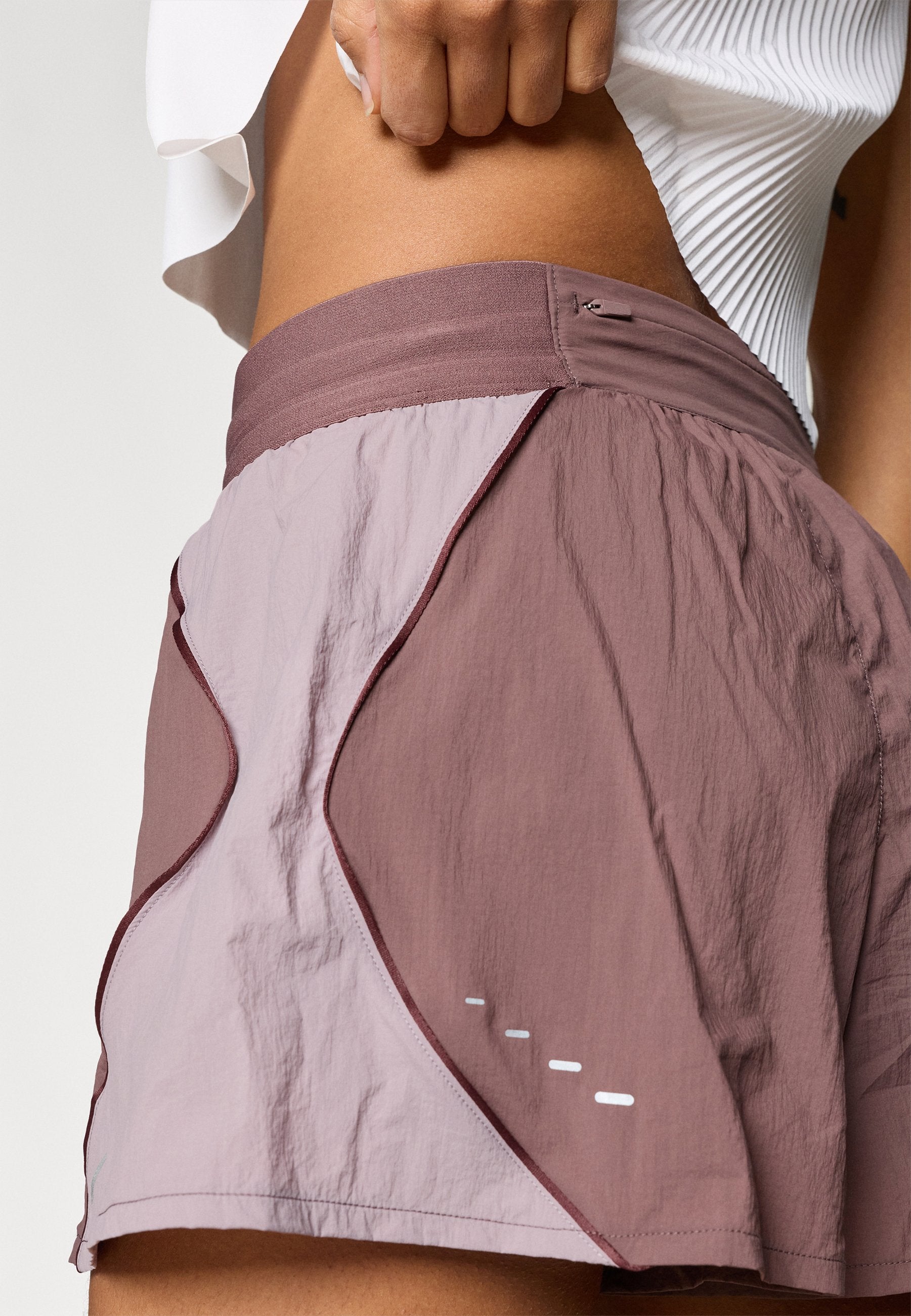 SWIFT SHORT - Sports shorts - tattoo/violet ore/burgundy crush/reflective silver-coloured