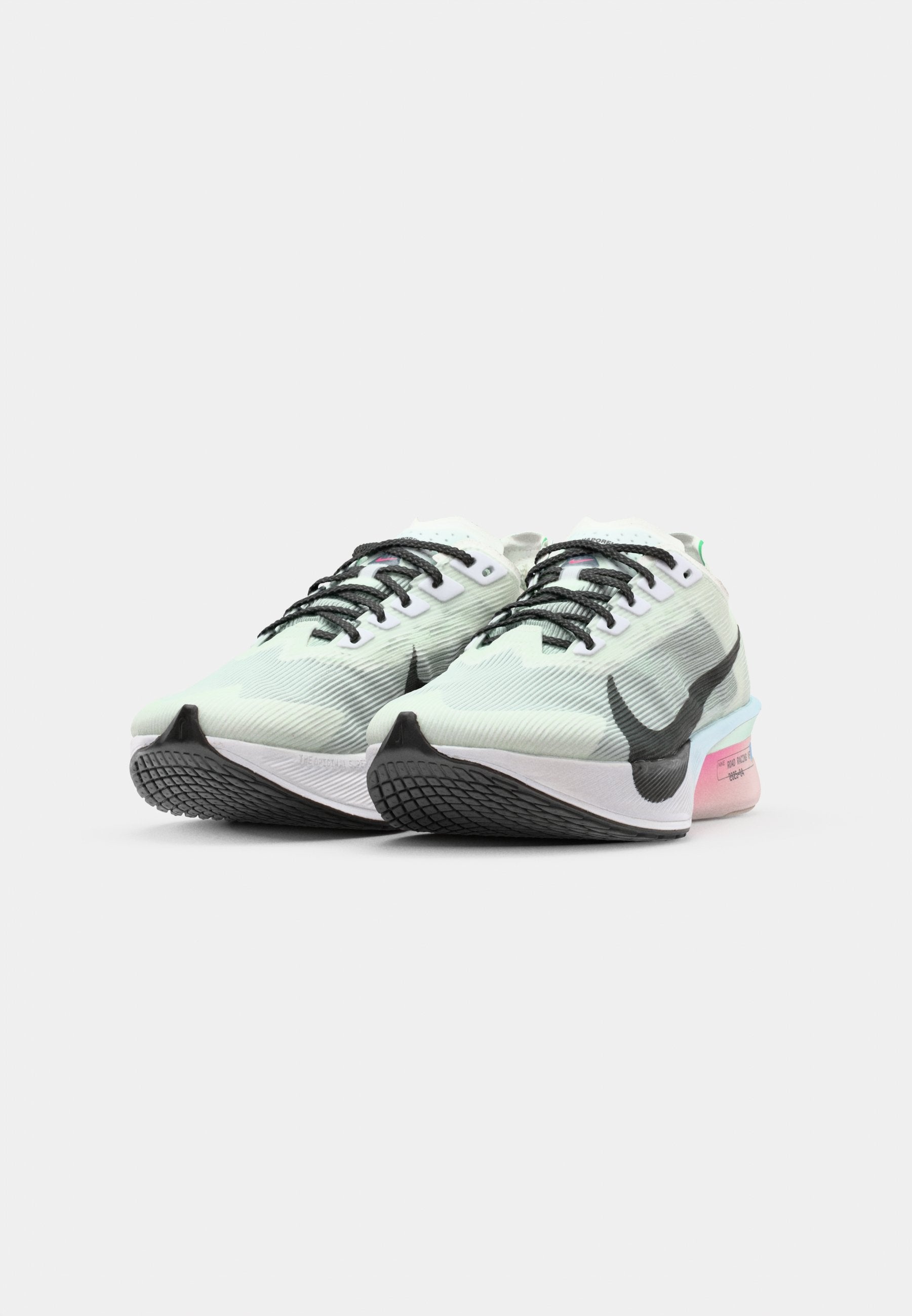 VAPORFLY 4 - Road running shoes - white/black/hyper pink/mint foam/silt red/glacier blue