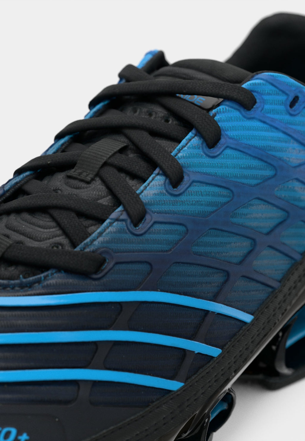 MEGARIDE F50 UNISEX - Trainers - core black/lucid aquamarine