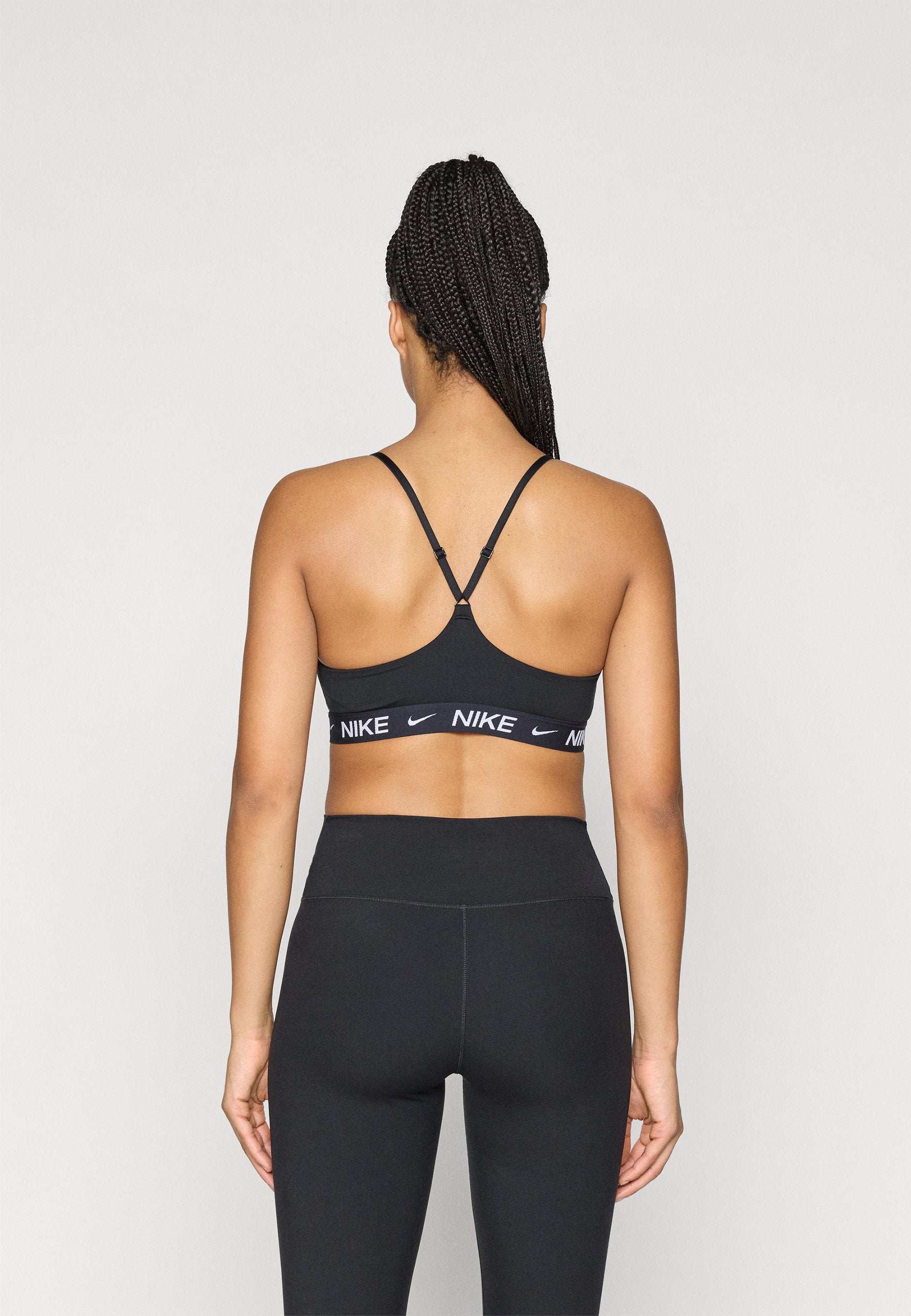 INDY BRA - Light support sports bra - black/white