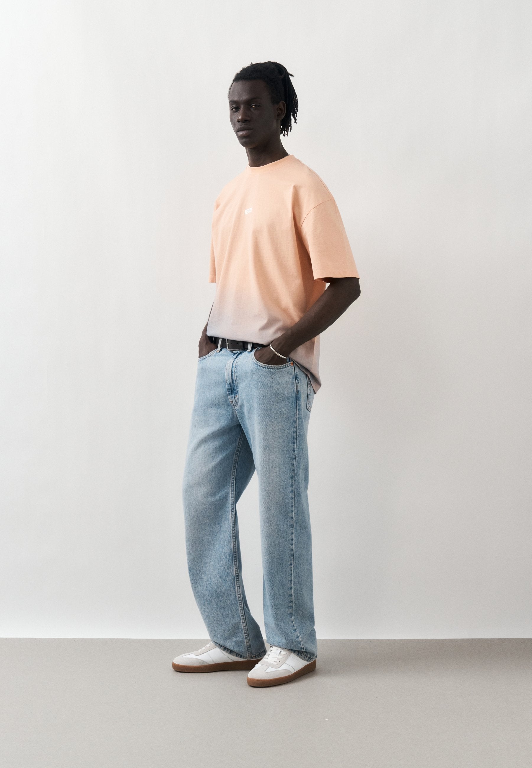 NALONO - Print T-shirt - light pastel orange