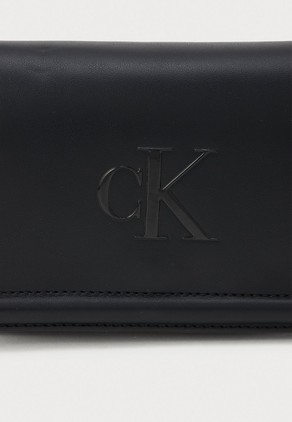 Cross body bag - black