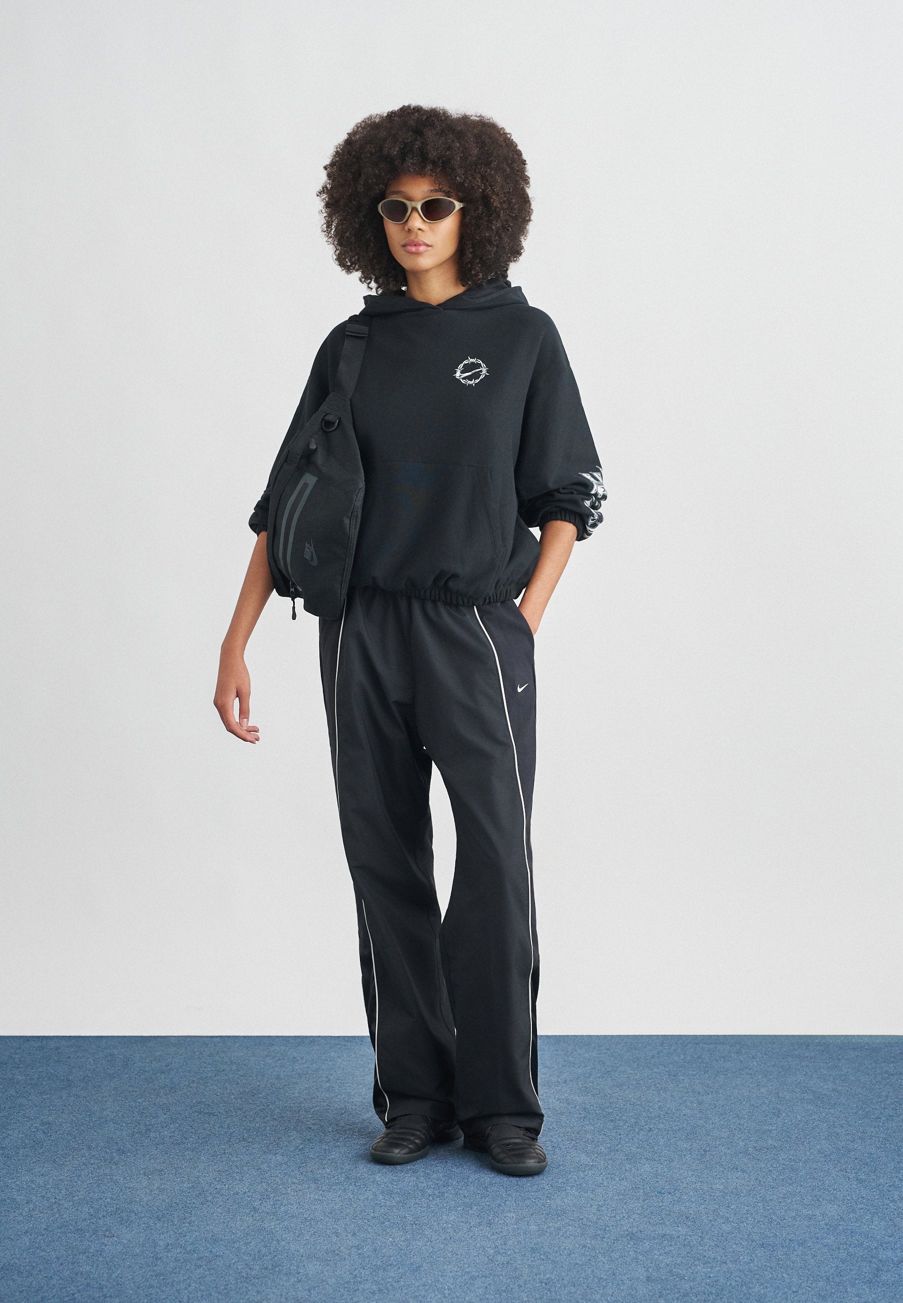 STREET - Sweat à capuche - noir/gris collège