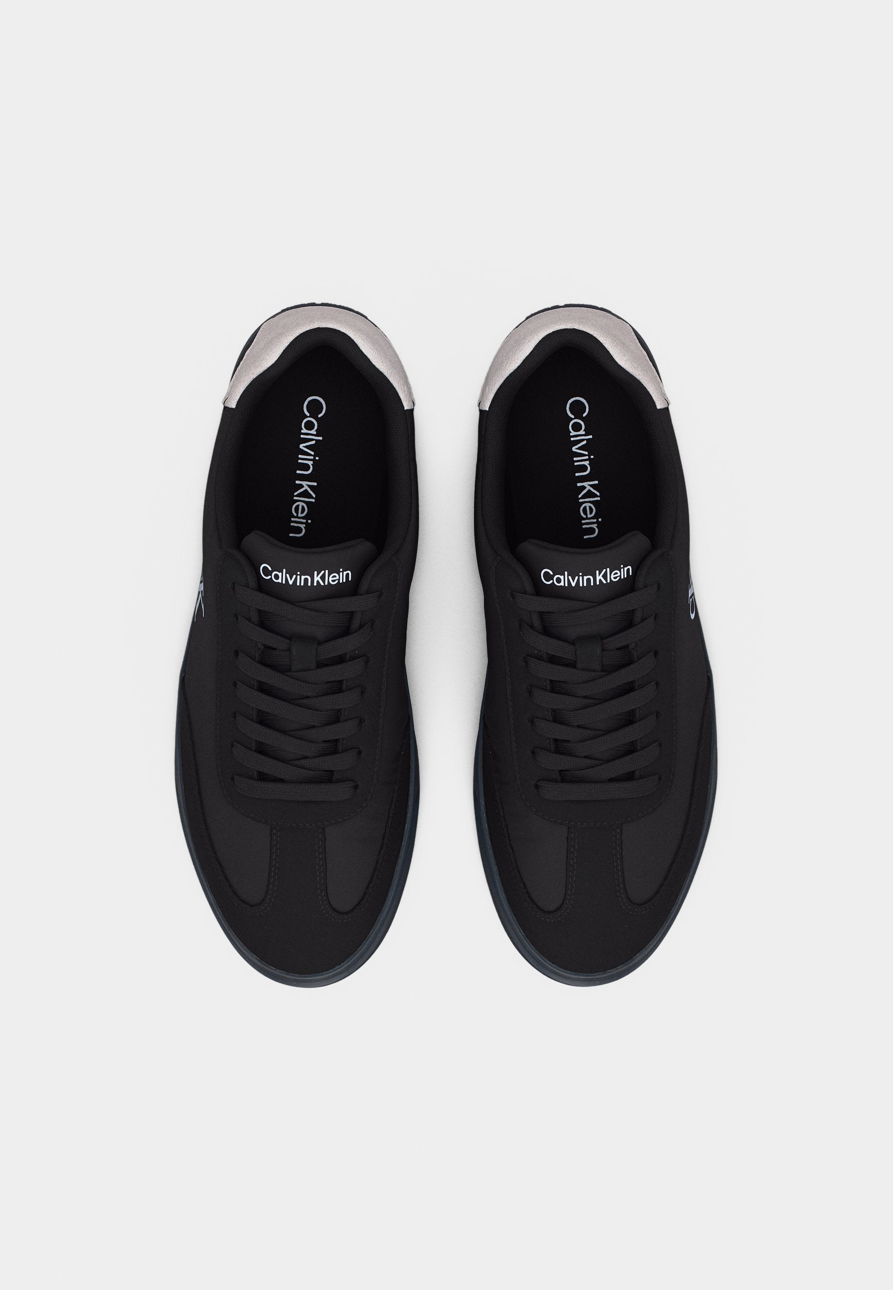 Trainers - black/bright white