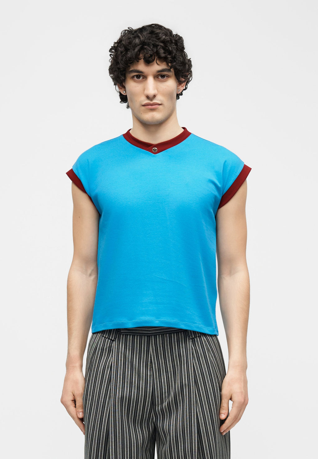 VINTAGE WITH MEDUSA DETAIL - Basic T-shirt - azure blue/lipstick red
