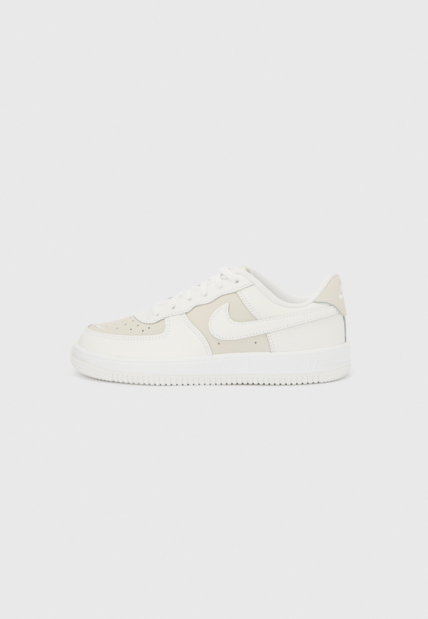 FORCE 1 LOW UNISEX - Trainers - white/vast grey