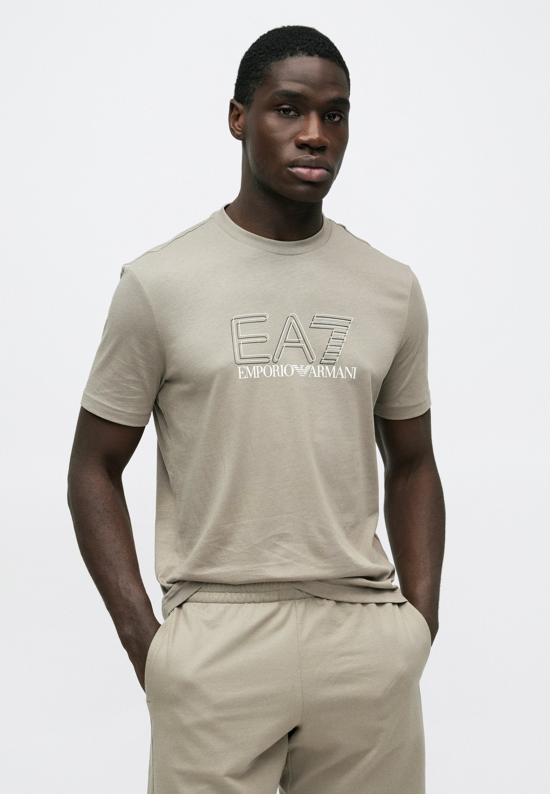 TRAIN CORE BERMUDA COFT  - Shorts - roasted cashew