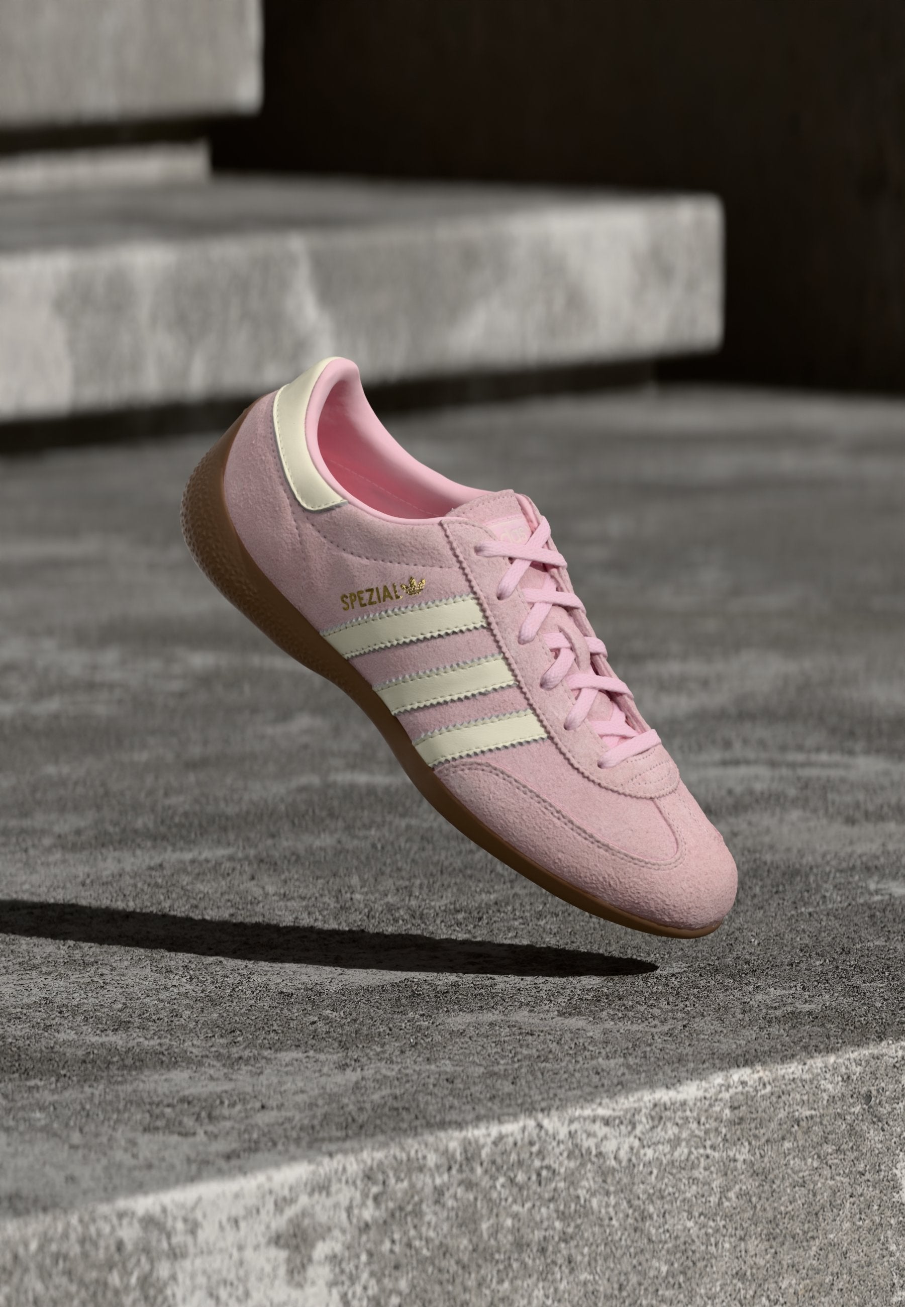 HANDBALL SPEZIAL LO PRO W - Trainers - clear pink/off white/gold-coloured metallic